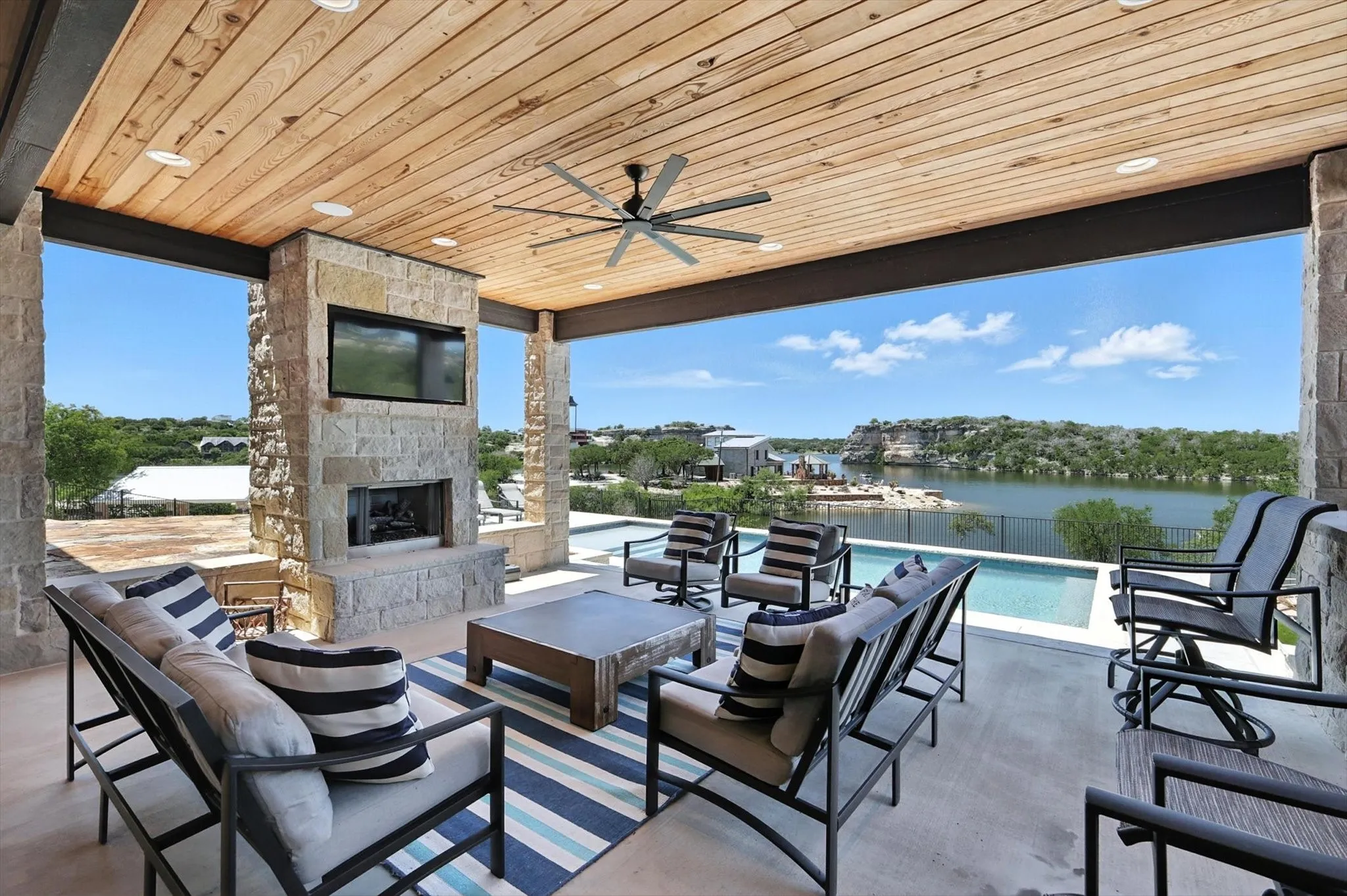 Single Family Residence For Sale in Palo Pinto County , 7105 W Hells Gate Drive, Strawn, Texas 76475, 6 Bedrooms, 8 Bathrooms, 3 Garage spaces, 5,520 Sqft, built in 2016, Price $3,499,000, mls#21129905, Real Estate Agent in Strawn, Homes For Sale in Palo Pinto county, Homes For Sale in Strawn, Realtor in Strawn Texas, Real Estate Brokerage Independent Realty Texas, Luminita Cordes Realtor