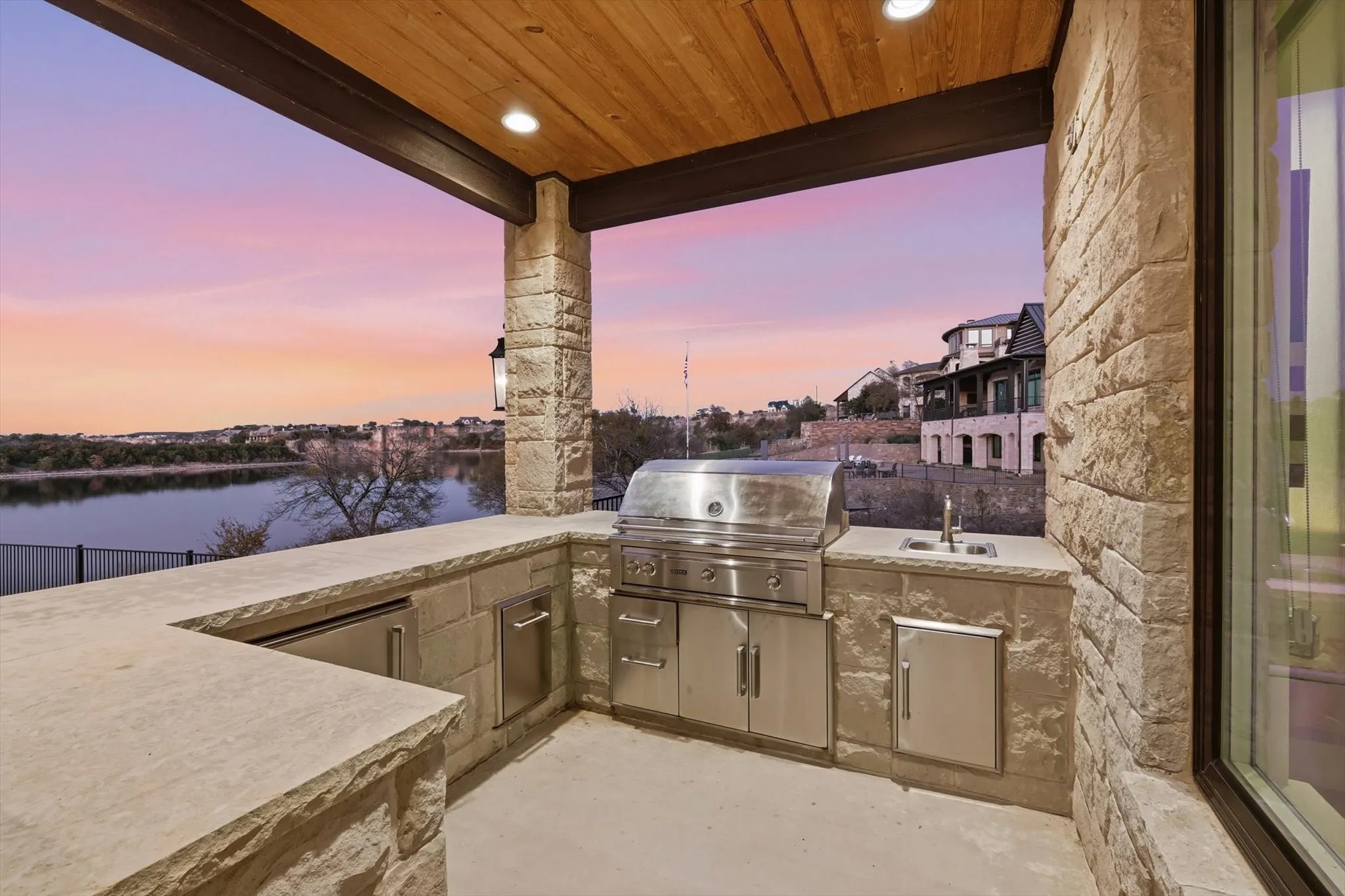 Single Family Residence For Sale in Palo Pinto County , 7105 W Hells Gate Drive, Strawn, Texas 76475, 6 Bedrooms, 8 Bathrooms, 3 Garage spaces, 5,520 Sqft, built in 2016, Price $3,499,000, mls#21129905, Real Estate Agent in Strawn, Homes For Sale in Palo Pinto county, Homes For Sale in Strawn, Realtor in Strawn Texas, Real Estate Brokerage Independent Realty Texas, Luminita Cordes Realtor