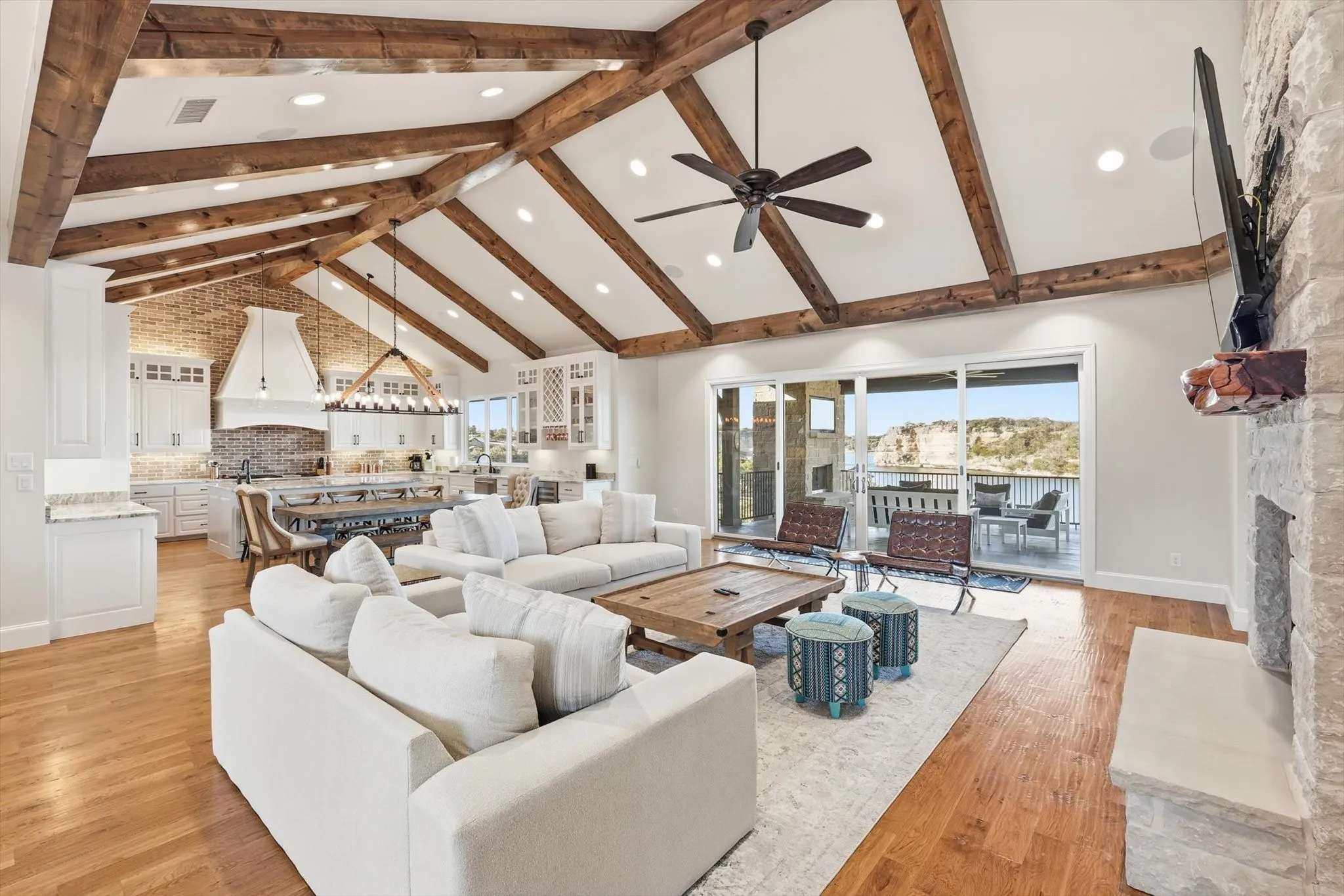 Single Family Residence For Sale in Palo Pinto County , 7105 W Hells Gate Drive, Strawn, Texas 76475, 6 Bedrooms, 8 Bathrooms, 3 Garage spaces, 5,520 Sqft, built in 2016, Price $3,499,000, mls#21129905, Real Estate Agent in Strawn, Homes For Sale in Palo Pinto county, Homes For Sale in Strawn, Realtor in Strawn Texas, Real Estate Brokerage Independent Realty Texas, Luminita Cordes Realtor