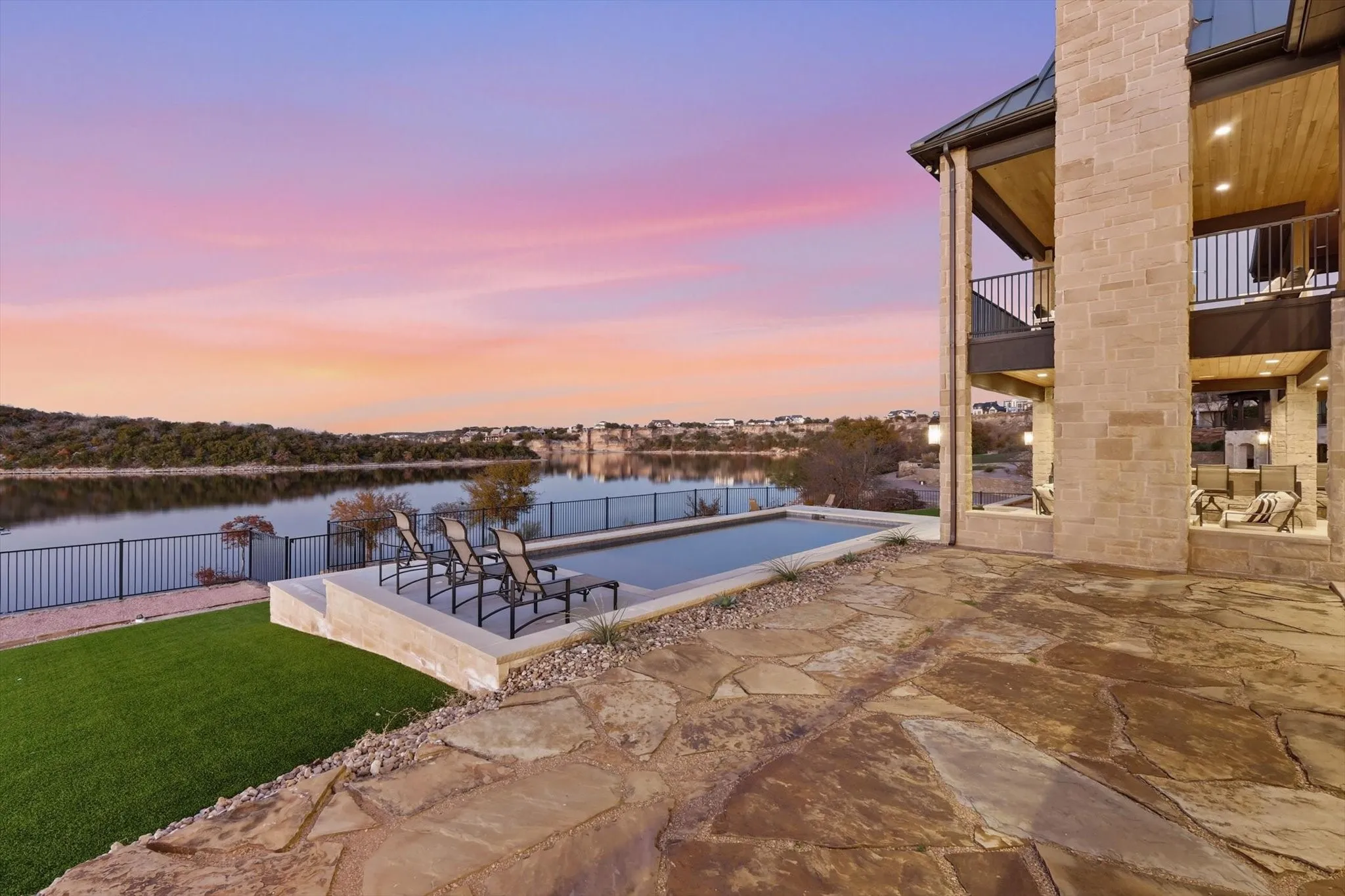 Single Family Residence For Sale in Palo Pinto County , 7105 W Hells Gate Drive, Strawn, Texas 76475, 6 Bedrooms, 8 Bathrooms, 3 Garage spaces, 5,520 Sqft, built in 2016, Price $3,499,000, mls#21129905, Real Estate Agent in Strawn, Homes For Sale in Palo Pinto county, Homes For Sale in Strawn, Realtor in Strawn Texas, Real Estate Brokerage Independent Realty Texas, Luminita Cordes Realtor