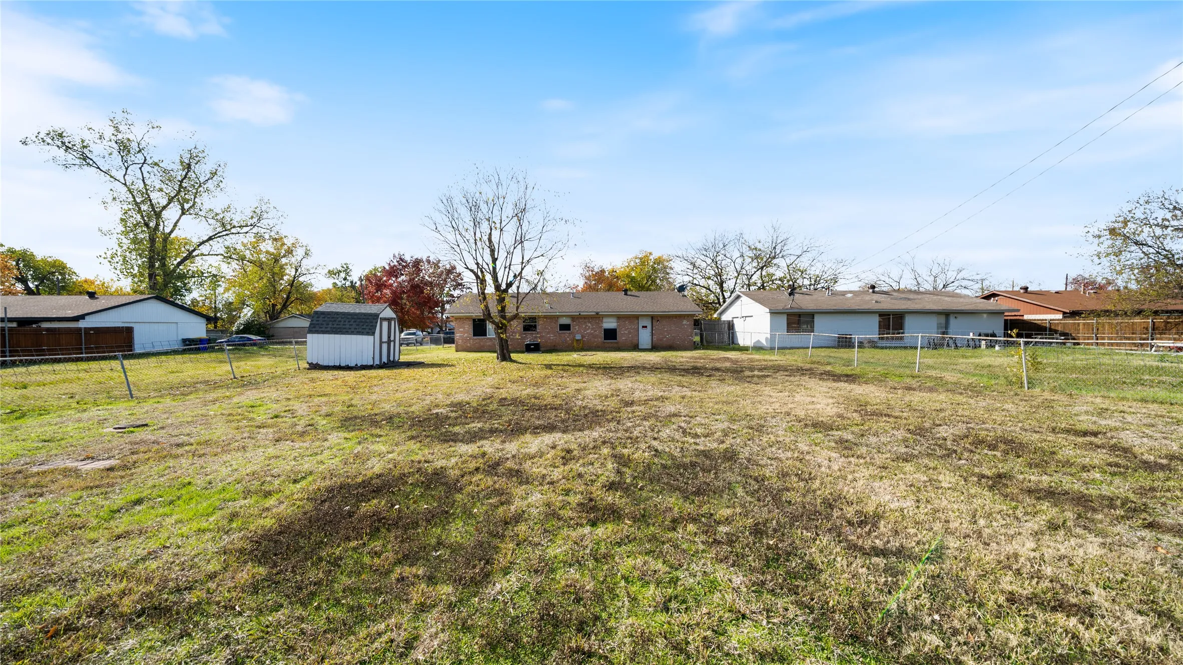 Single Family Residence For Sale in Dallas County , 710 Catherine Lane, Seagoville, Texas 75159, 3 Bedroom, 1 Bathroom, 1 Garage spaces, 945 Sqft, built in 1972, mls#21131811, Real Estate Agent in Seagoville, Homes For Sale in Dallas county, Homes For Sale in Seagoville, Realtor in Seagoville Texas, Real Estate Brokerage Independent Realty Texas, Luminita Cordes Realtor