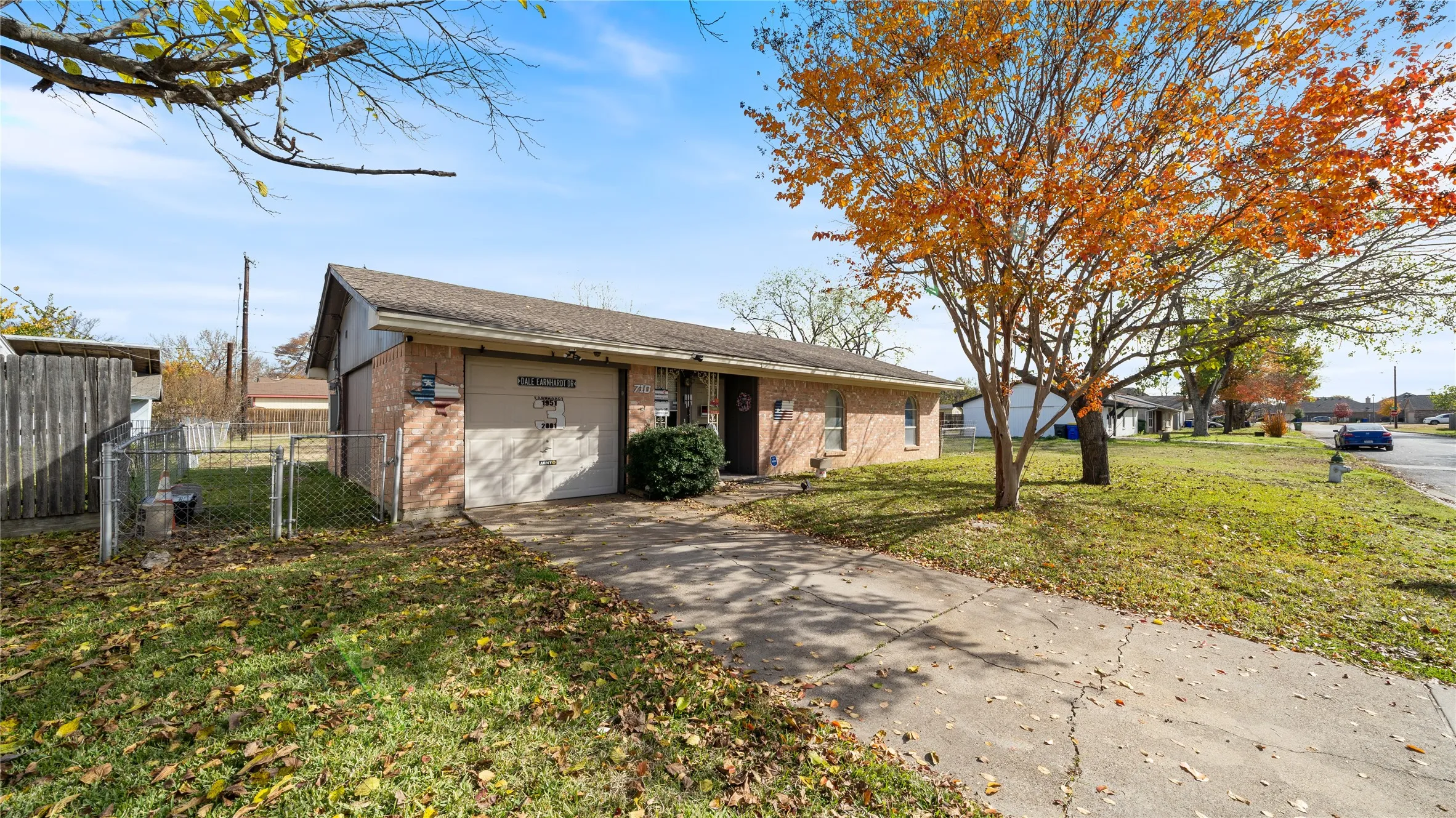 Single Family Residence For Sale in Dallas County , 710 Catherine Lane, Seagoville, Texas 75159, 3 Bedroom, 1 Bathroom, 1 Garage spaces, 945 Sqft, built in 1972, mls#21131811, Real Estate Agent in Seagoville, Homes For Sale in Dallas county, Homes For Sale in Seagoville, Realtor in Seagoville Texas, Real Estate Brokerage Independent Realty Texas, Luminita Cordes Realtor