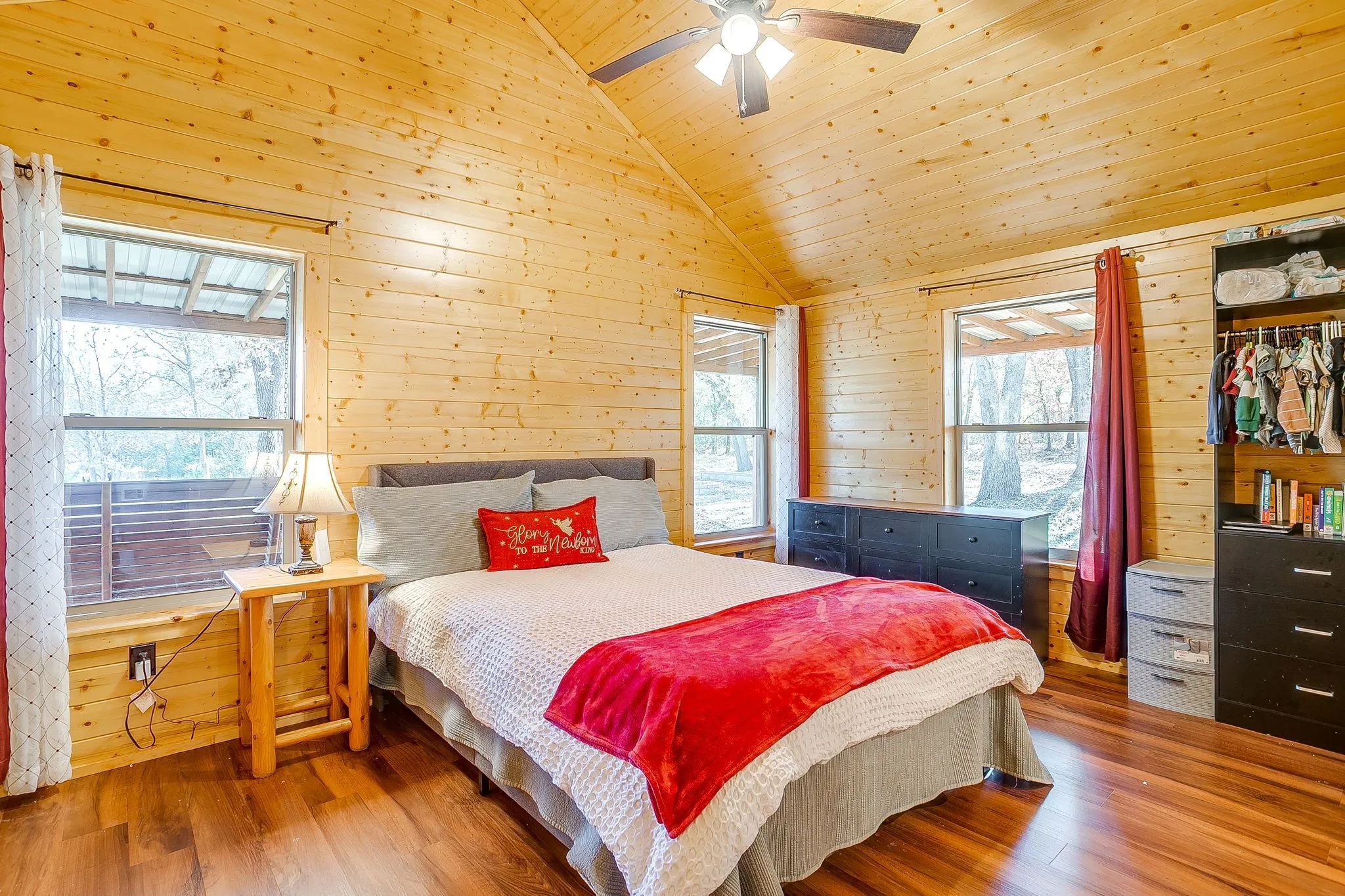Farm For Sale in Johnson County , 1512 E Henderson Street, Cleburne, Texas 76031, 4 Bedroom, 4 Bathroom, Garage spaces, 2,736 Sqft, built in 2022, mls#21131864, Real Estate Agent in Cleburne, Homes For Sale in Johnson county, Homes For Sale in Cleburne, Realtor in Cleburne Texas, Real Estate Brokerage Independent Realty Texas, Luminita Cordes Realtor