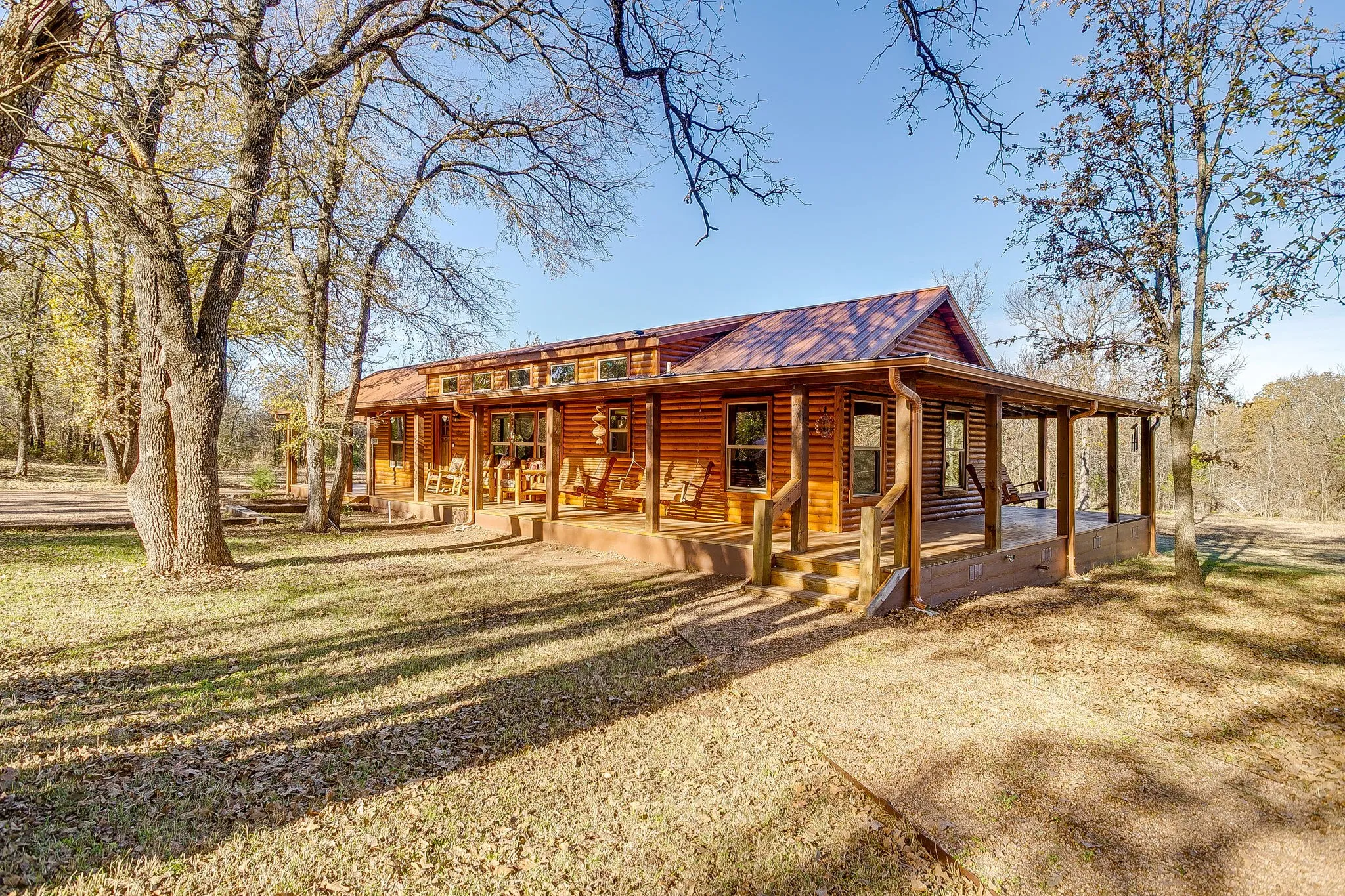 Farm For Sale in Johnson County , 1512 E Henderson Street, Cleburne, Texas 76031, 4 Bedroom, 4 Bathroom, Garage spaces, 2,736 Sqft, built in 2022, mls#21131864, Real Estate Agent in Cleburne, Homes For Sale in Johnson county, Homes For Sale in Cleburne, Realtor in Cleburne Texas, Real Estate Brokerage Independent Realty Texas, Luminita Cordes Realtor