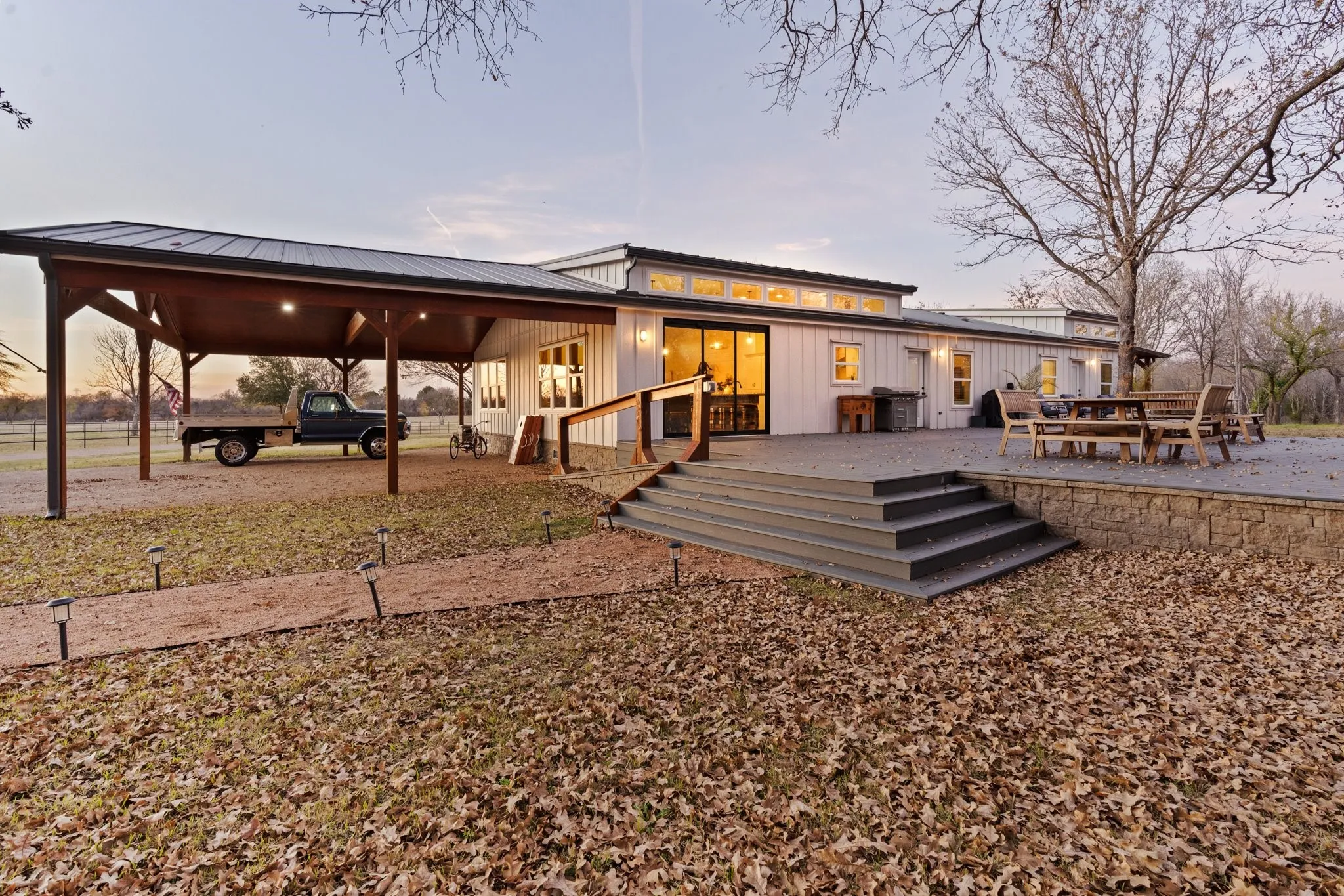 Farm For Sale in Johnson County , 1512 E Henderson Street, Cleburne, Texas 76031, 4 Bedroom, 4 Bathroom, Garage spaces, 2,736 Sqft, built in 2022, mls#21131864, Real Estate Agent in Cleburne, Homes For Sale in Johnson county, Homes For Sale in Cleburne, Realtor in Cleburne Texas, Real Estate Brokerage Independent Realty Texas, Luminita Cordes Realtor