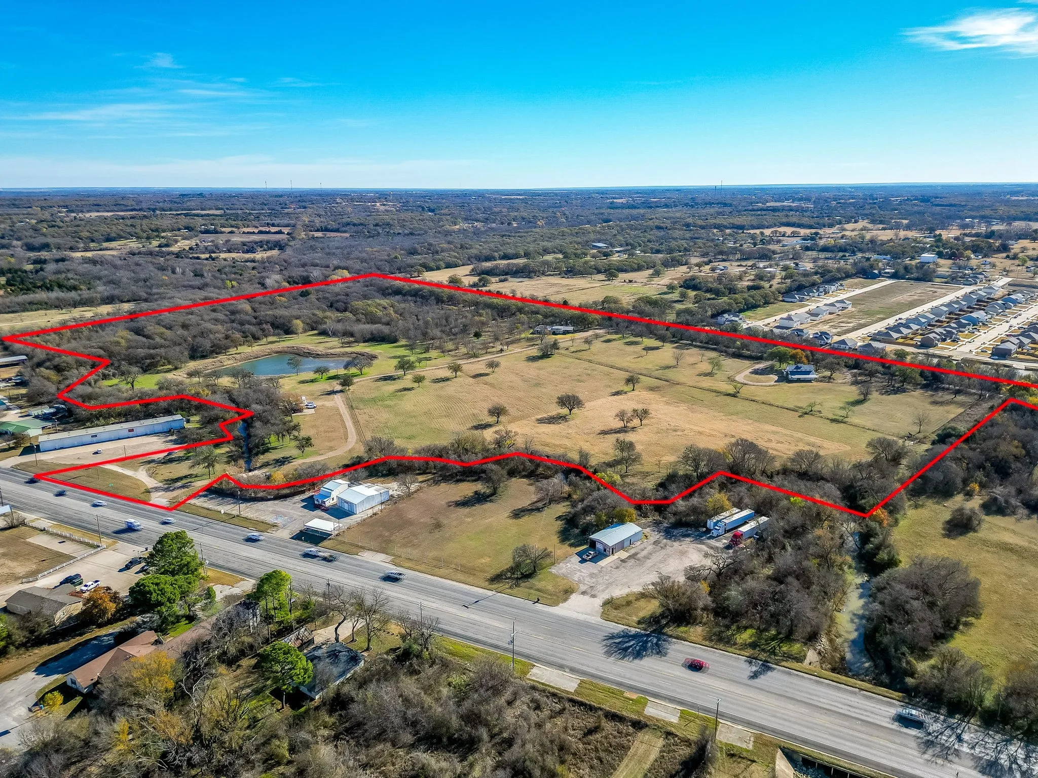 Farm For Sale in Johnson County , 1512 E Henderson Street, Cleburne, Texas 76031, 4 Bedroom, 4 Bathroom, Garage spaces, 2,736 Sqft, built in 2022, mls#21131864, Real Estate Agent in Cleburne, Homes For Sale in Johnson county, Homes For Sale in Cleburne, Realtor in Cleburne Texas, Real Estate Brokerage Independent Realty Texas, Luminita Cordes Realtor