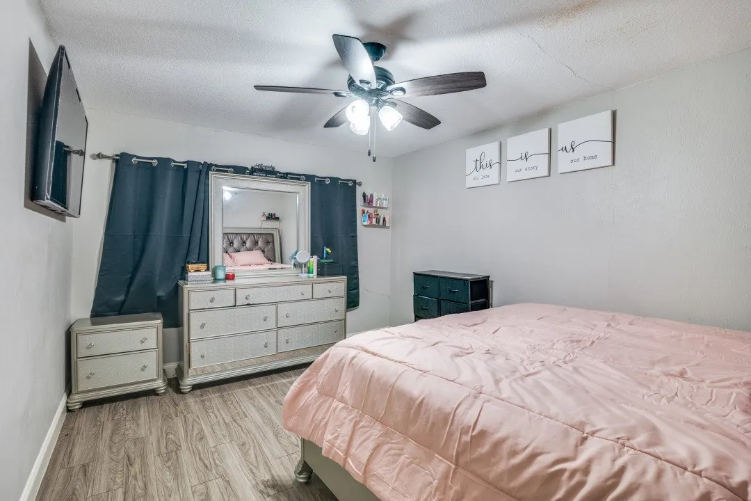 Single Family Residence For Sale in Dallas County , 3834 Emerald Drive, Mesquite, Texas 75150, 4 Bedrooms, 2 Bathrooms, Garage spaces, 1,373 Sqft, built in 1962, Price $220,000, mls#21131981, Real Estate Agent in Mesquite, Homes For Sale in Dallas county, Homes For Sale in Mesquite, Realtor in Mesquite Texas, Real Estate Brokerage Independent Realty Texas, Luminita Cordes Realtor