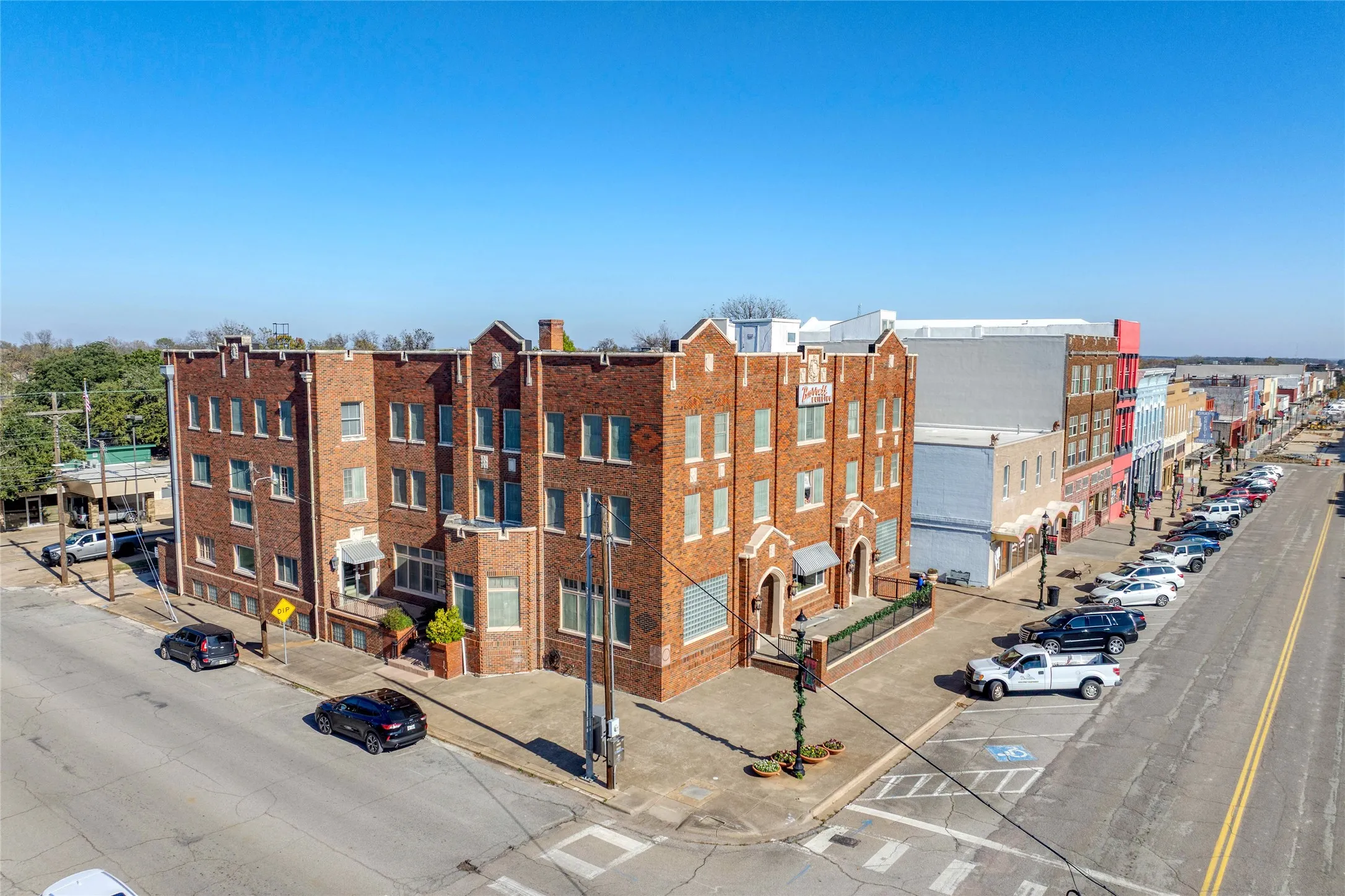 Office For Sale in Grayson County , 531 W Main Street, Denison, Texas 75020, 0, 0, Garage spaces, 36,000 Sqft, built in 1890, Preowned, Price $2,700,000, mls#21129574, Real Estate Agent in Denison, Homes For Sale in Grayson county, Homes For Sale in Denison, Realtor in Denison Texas, Real Estate Brokerage Independent Realty Texas, Luminita Cordes Realtor