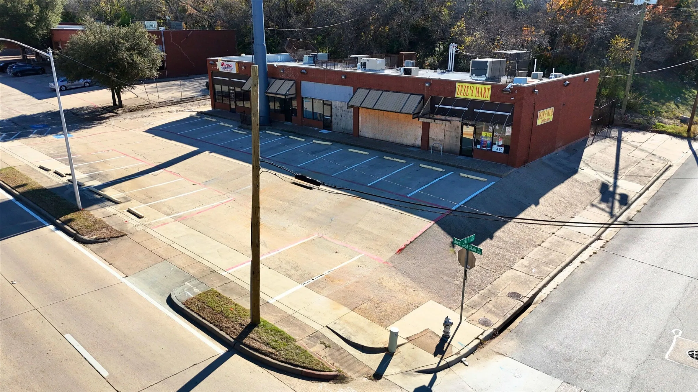 Retail For Sale in Tarrant County , 5500 Brentwood Stair Road, Fort Worth, Texas 76112, 0, 0, Garage spaces, 0 Sqft, built in 1982, Preowned, mls#21132097, Real Estate Agent in Fort Worth, Homes For Sale in Tarrant county, Homes For Sale in Fort Worth, Realtor in Fort Worth Texas, Real Estate Brokerage Independent Realty Texas, Luminita Cordes Realtor