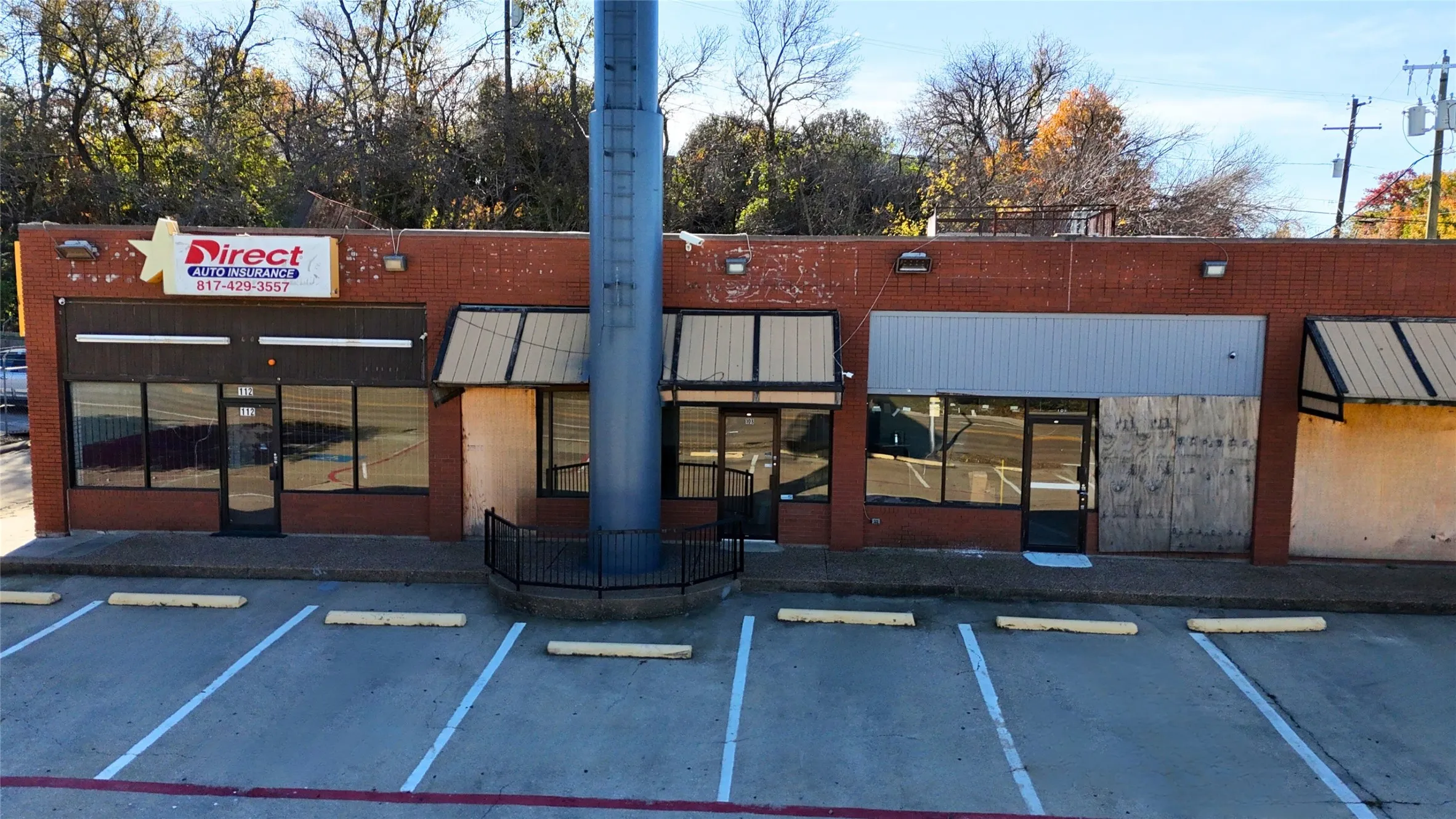 Retail For Sale in Tarrant County , 5500 Brentwood Stair Road, Fort Worth, Texas 76112, 0, 0, Garage spaces, 0 Sqft, built in 1982, Preowned, mls#21132097, Real Estate Agent in Fort Worth, Homes For Sale in Tarrant county, Homes For Sale in Fort Worth, Realtor in Fort Worth Texas, Real Estate Brokerage Independent Realty Texas, Luminita Cordes Realtor