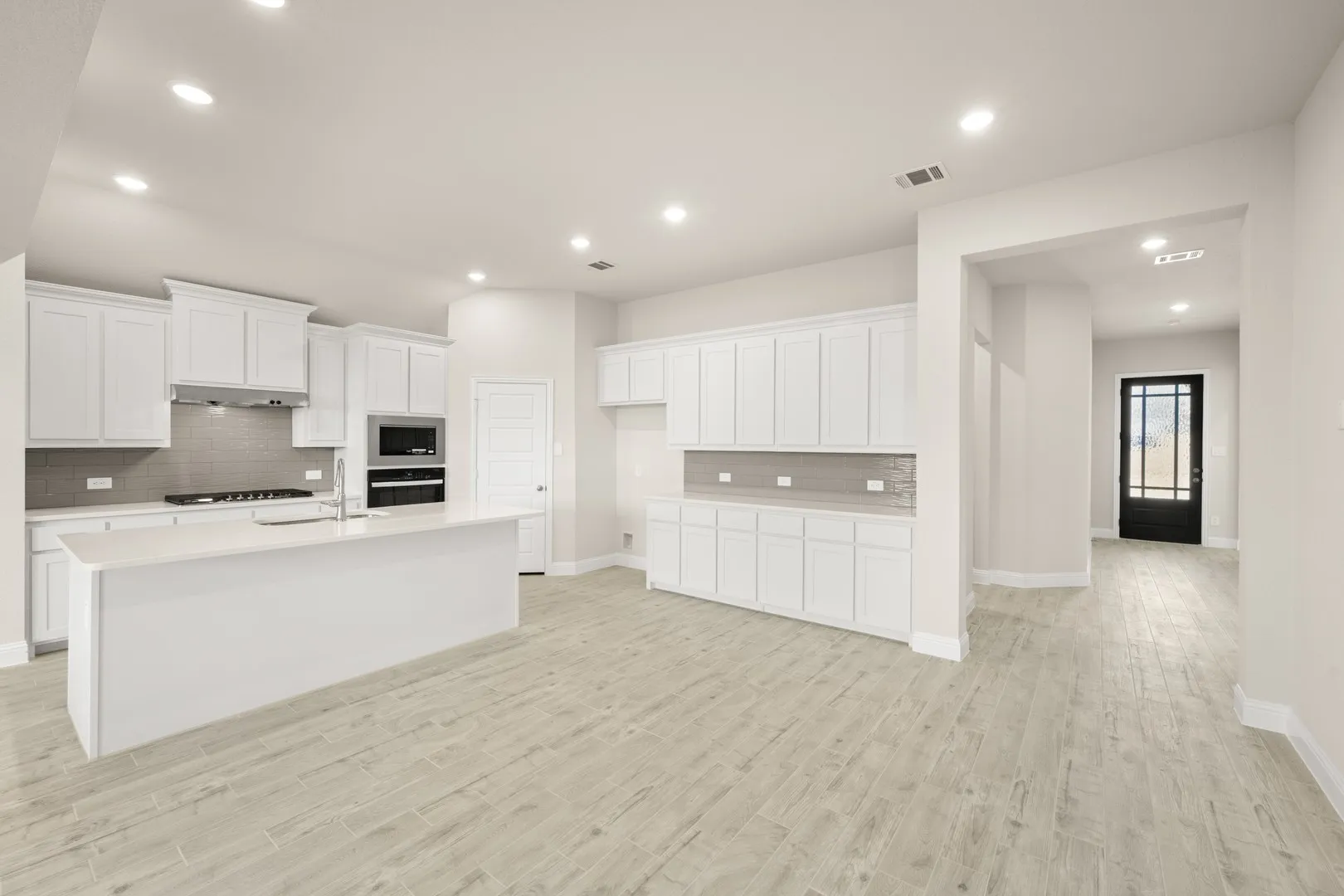 1101 Foxtail- Dining-2