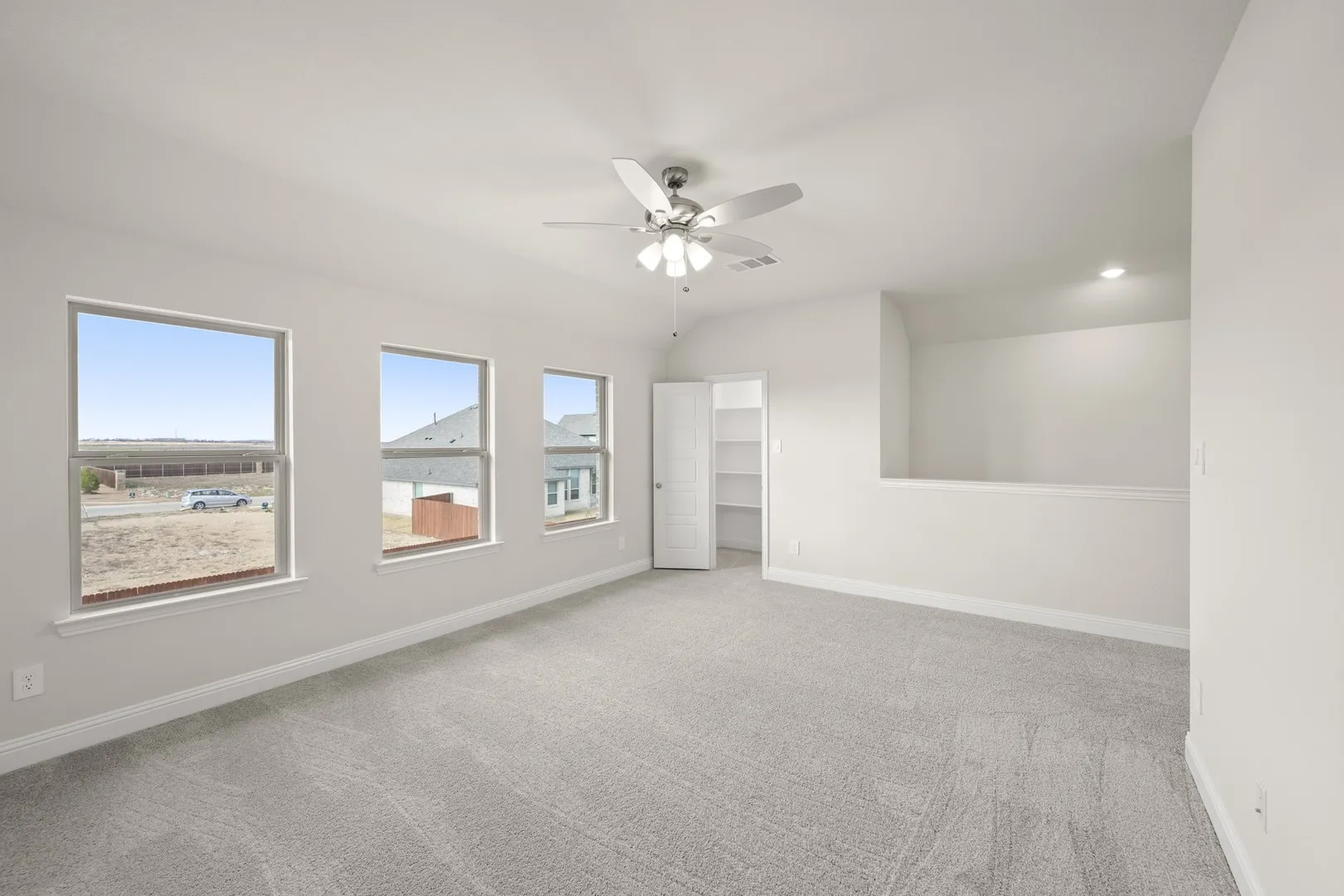 1101 Worthington- Gameroom
