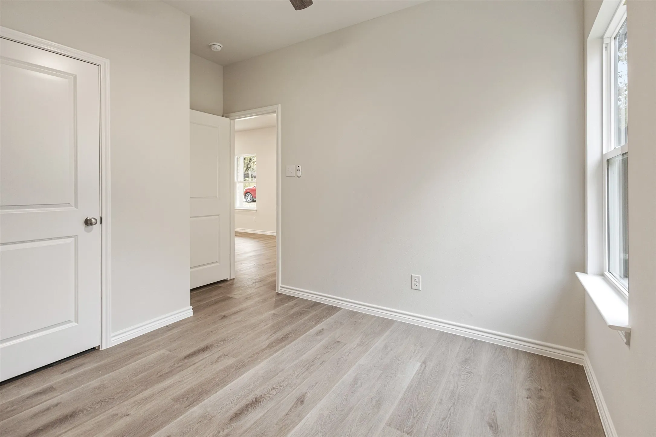 Single Family Residence For Sale in Henderson County , 6144 Shawnee Drive, Mabank, Texas 75156, 3 Bedrooms, 2 Bathrooms, Garage spaces, 1,100 Sqft, built in 2025, New Construction - Complete, Price $185,900, mls#21130548, Real Estate Agent in Mabank, Homes For Sale in Henderson county, Homes For Sale in Mabank, Realtor in Mabank Texas, Real Estate Brokerage Independent Realty Texas, Luminita Cordes Realtor