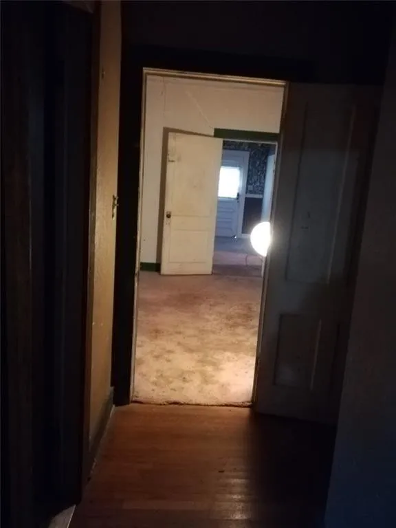 Single Family Residence For Sale in Eastland County , 457 W Main Street, Ranger, Texas 76470, 3 Bedroom, 2 Bathroom, 1 Garage spaces, 1,685 Sqft, built in 1940, mls#21132426, Real Estate Agent in Ranger, Homes For Sale in Eastland county, Homes For Sale in Ranger, Realtor in Ranger Texas, Real Estate Brokerage Independent Realty Texas, Luminita Cordes Realtor
