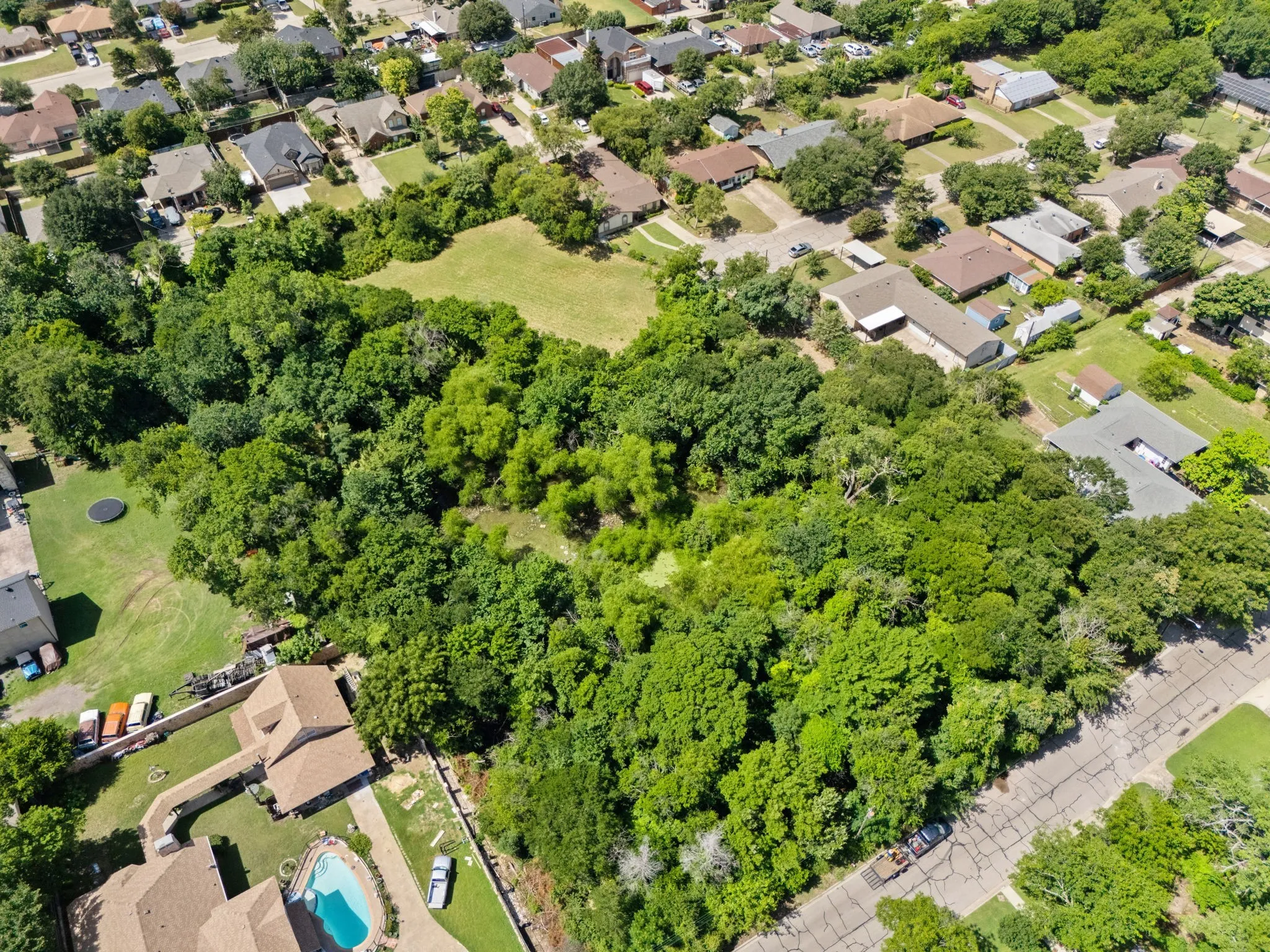Unimproved Land For Sale in Dallas County , 1 Ott Circle, Cockrell Hill, Texas 75211, 0, 0, Garage spaces, 0 Sqft, built in 0, Price $600,000, mls#21132602, Real Estate Agent in Cockrell Hill, Homes For Sale in Dallas county, Homes For Sale in Cockrell Hill, Realtor in Cockrell Hill Texas, Real Estate Brokerage Independent Realty Texas, Luminita Cordes Realtor