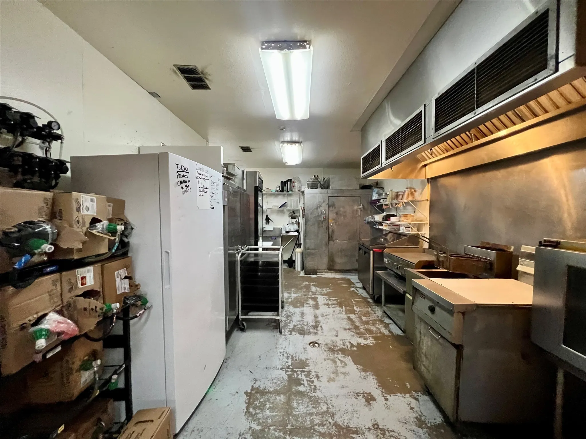 Business For Sale in Ellis County , 2303 W Ennis Avenue, Ennis, Texas 75119, 0, 0, Garage spaces, 0 Sqft, built in 1987, Preowned, mls#21132614, Real Estate Agent in Ennis, Homes For Sale in Ellis county, Homes For Sale in Ennis, Realtor in Ennis Texas, Real Estate Brokerage Independent Realty Texas, Luminita Cordes Realtor