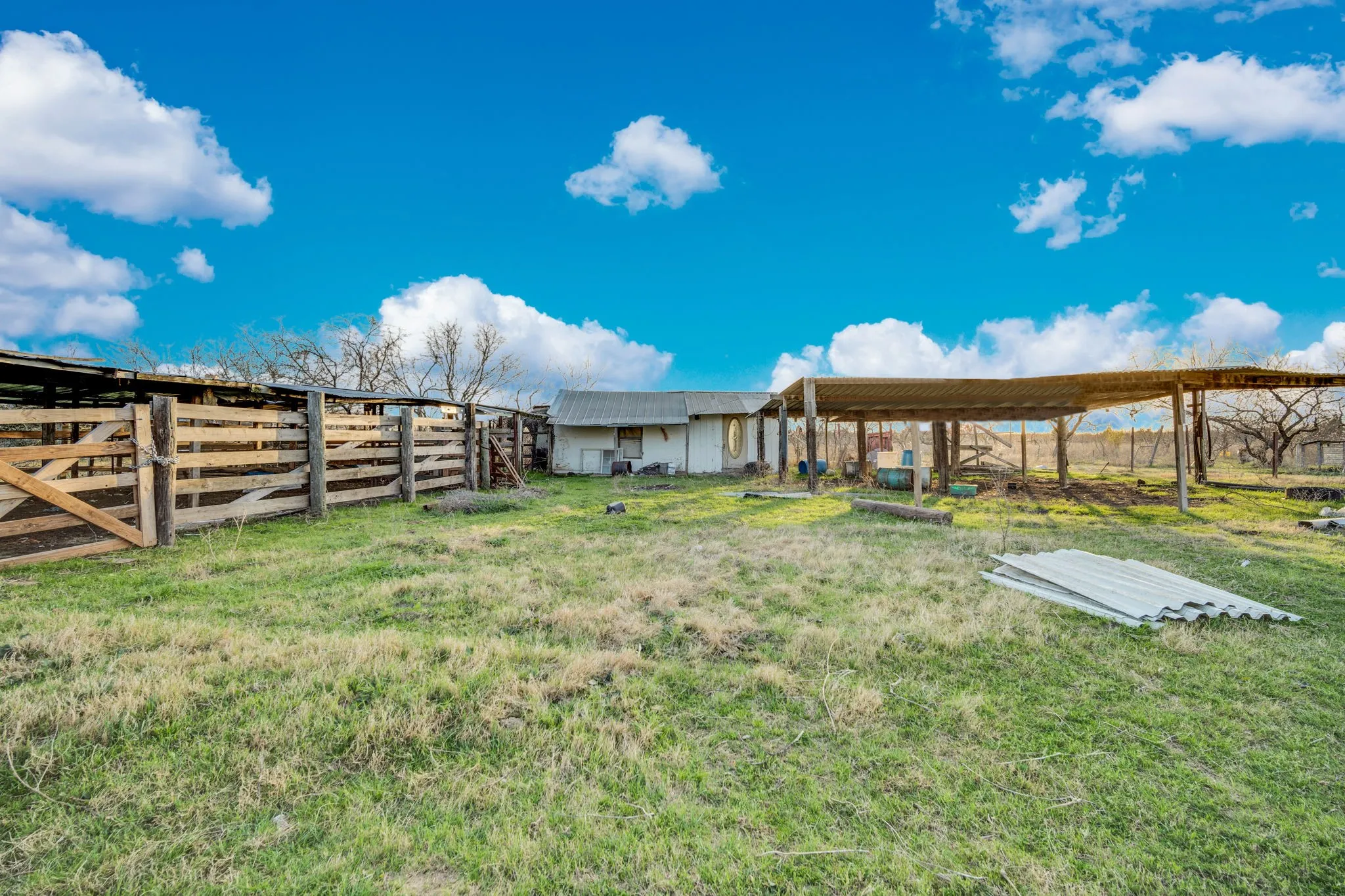 Ranch For Sale in Navarro County , 3175 County Road 1110, Corsicana, Texas 75110, 0, 0, Garage spaces, 0 Sqft, built in 0, mls#21132216, Real Estate Agent in Corsicana, Homes For Sale in Navarro county, Homes For Sale in Corsicana, Realtor in Corsicana Texas, Real Estate Brokerage Independent Realty Texas, Luminita Cordes Realtor