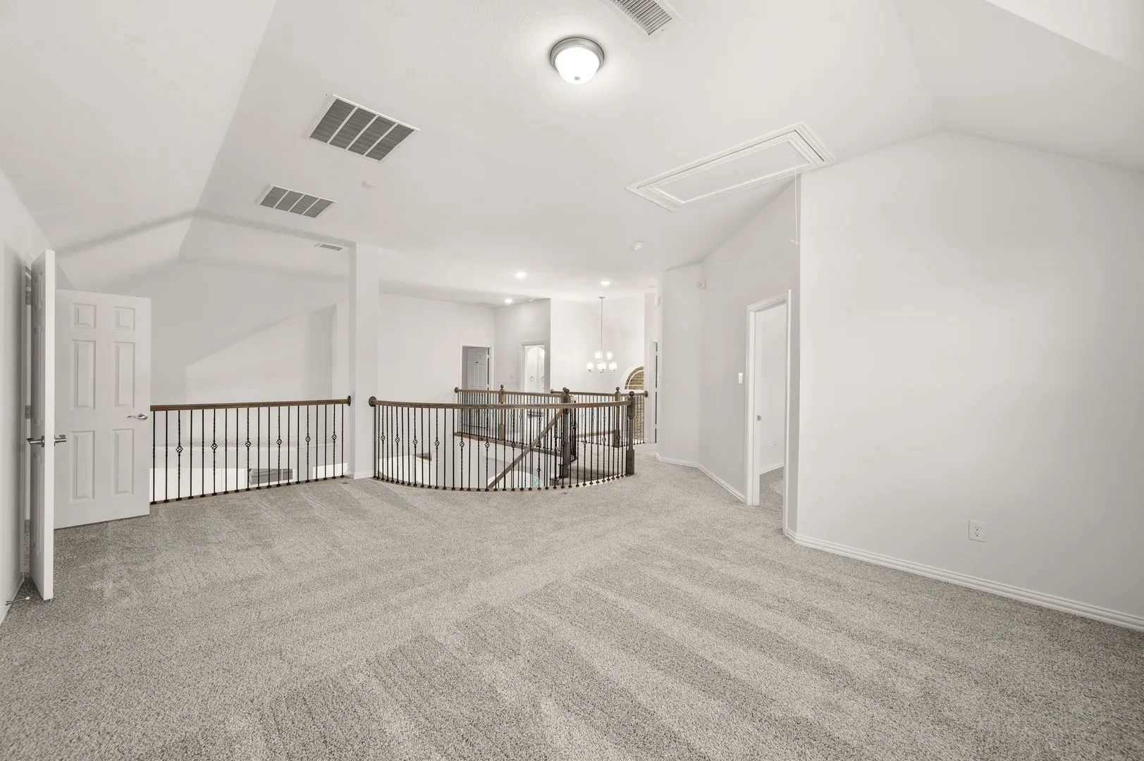 25_2610 White Plains- Gameroom-9303