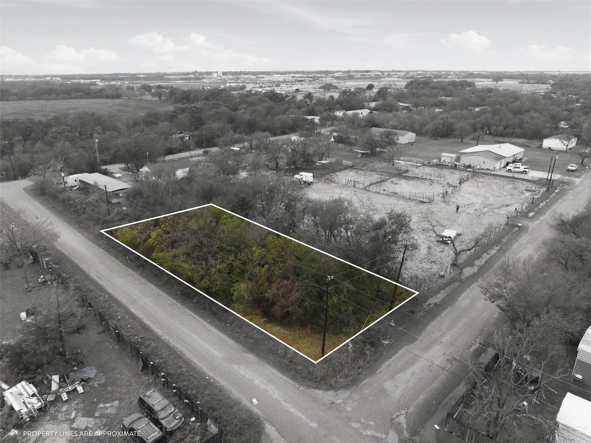 Improved Land For Sale in Mc Lennan County , 107 Frostdale Drive, Elm Mott, Texas 76640, 0, 0, Garage spaces, 0 Sqft, built in 0, mls#21133275, Real Estate Agent in Elm Mott, Homes For Sale in Mc Lennan county, Homes For Sale in Elm Mott, Realtor in Elm Mott Texas, Real Estate Brokerage Independent Realty Texas, Luminita Cordes Realtor