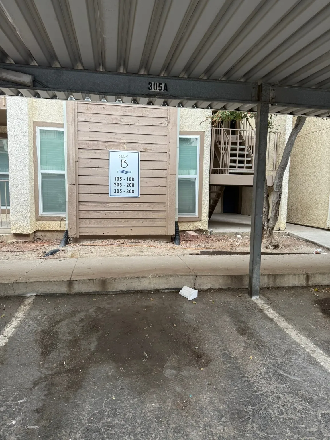 Condominium For Sale in Dallas County , 6050 Melody Lane 108, Dallas, Texas 75231, 2 Bedroom, 2 Bathroom, Garage spaces, 1,127 Sqft, built in 1979, Preowned, mls#21133467, Real Estate Agent in Dallas, Homes For Sale in Dallas county, Homes For Sale in Dallas, Realtor in Dallas Texas, Real Estate Brokerage Independent Realty Texas, Luminita Cordes Realtor