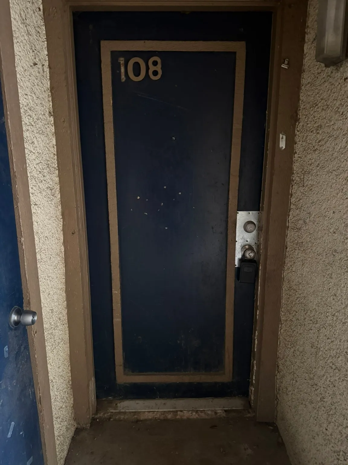Condominium For Sale in Dallas County , 6050 Melody Lane 108, Dallas, Texas 75231, 2 Bedroom, 2 Bathroom, Garage spaces, 1,127 Sqft, built in 1979, Preowned, mls#21133467, Real Estate Agent in Dallas, Homes For Sale in Dallas county, Homes For Sale in Dallas, Realtor in Dallas Texas, Real Estate Brokerage Independent Realty Texas, Luminita Cordes Realtor