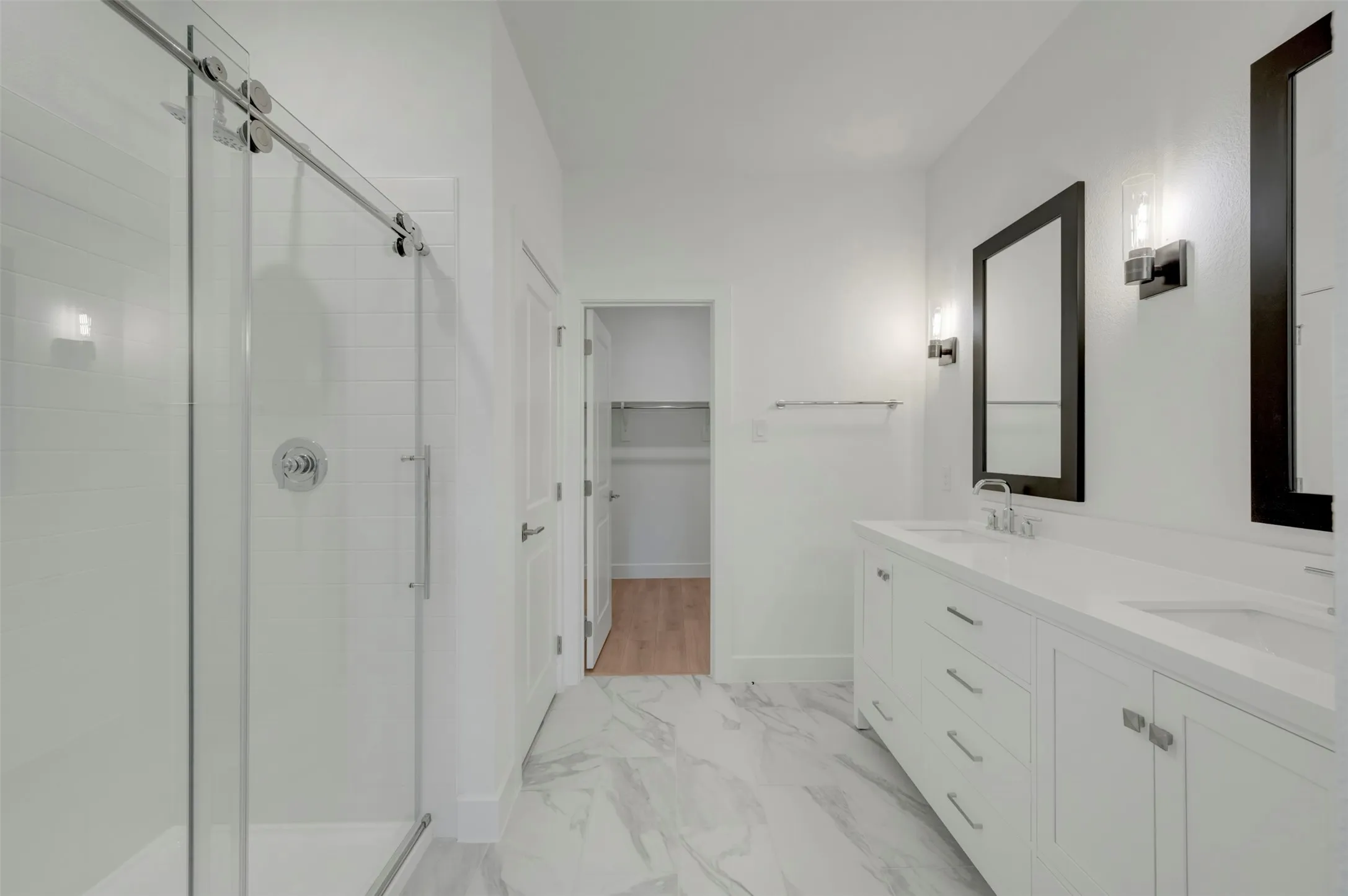 Single Family Residence For Sale in Grayson County , 521 Sagebrush Trail, Sherman, Texas 75092, 4 Bedroom, 3 Bathroom, 2 Garage spaces, 2,253 Sqft, built in 2025, New Construction - Incomplete, mls#21133678, Real Estate Agent in Sherman, Homes For Sale in Grayson county, Homes For Sale in Sherman, Realtor in Sherman Texas, Real Estate Brokerage Independent Realty Texas, Luminita Cordes Realtor