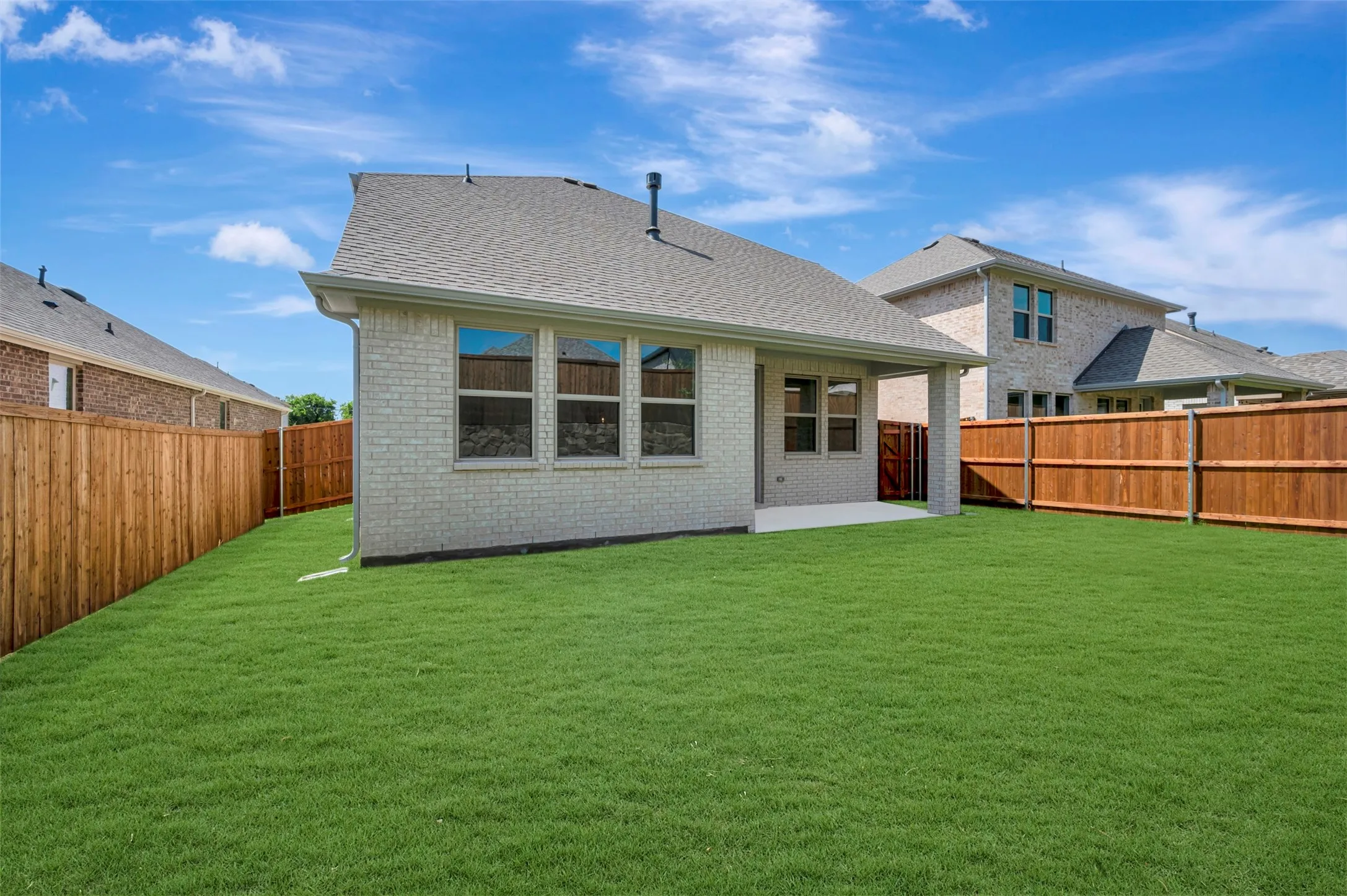 Single Family Residence For Sale in Grayson County , 521 Sagebrush Trail, Sherman, Texas 75092, 4 Bedroom, 3 Bathroom, 2 Garage spaces, 2,253 Sqft, built in 2025, New Construction - Incomplete, mls#21133678, Real Estate Agent in Sherman, Homes For Sale in Grayson county, Homes For Sale in Sherman, Realtor in Sherman Texas, Real Estate Brokerage Independent Realty Texas, Luminita Cordes Realtor