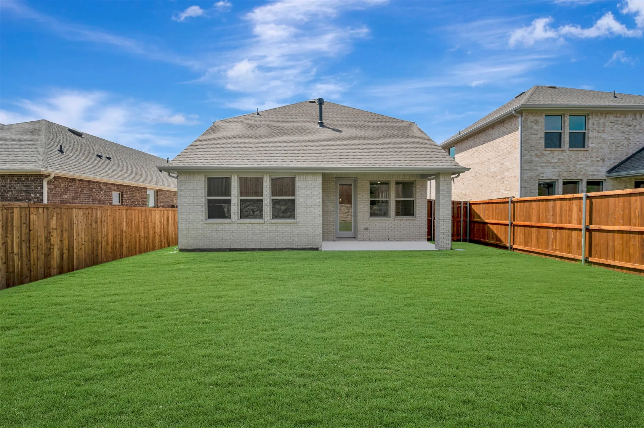 Single Family Residence For Sale in Grayson County , 521 Sagebrush Trail, Sherman, Texas 75092, 4 Bedroom, 3 Bathroom, 2 Garage spaces, 2,253 Sqft, built in 2025, New Construction - Incomplete, mls#21133678, Real Estate Agent in Sherman, Homes For Sale in Grayson county, Homes For Sale in Sherman, Realtor in Sherman Texas, Real Estate Brokerage Independent Realty Texas, Luminita Cordes Realtor