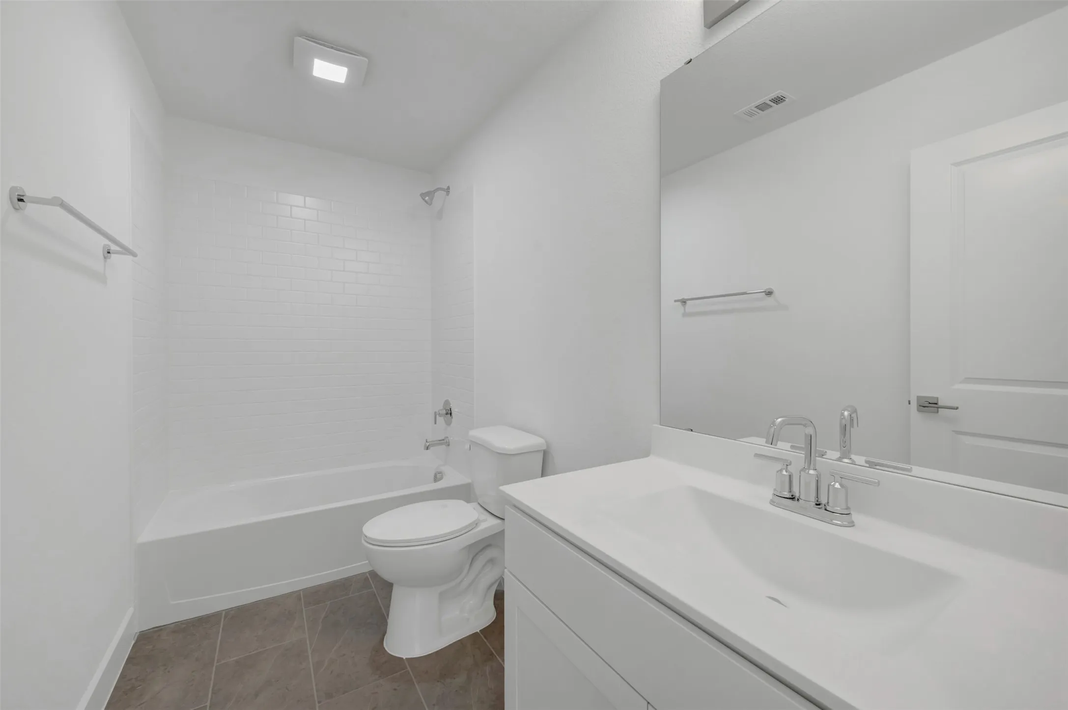 Single Family Residence For Sale in Grayson County , 521 Sagebrush Trail, Sherman, Texas 75092, 4 Bedroom, 3 Bathroom, 2 Garage spaces, 2,253 Sqft, built in 2025, New Construction - Incomplete, mls#21133678, Real Estate Agent in Sherman, Homes For Sale in Grayson county, Homes For Sale in Sherman, Realtor in Sherman Texas, Real Estate Brokerage Independent Realty Texas, Luminita Cordes Realtor