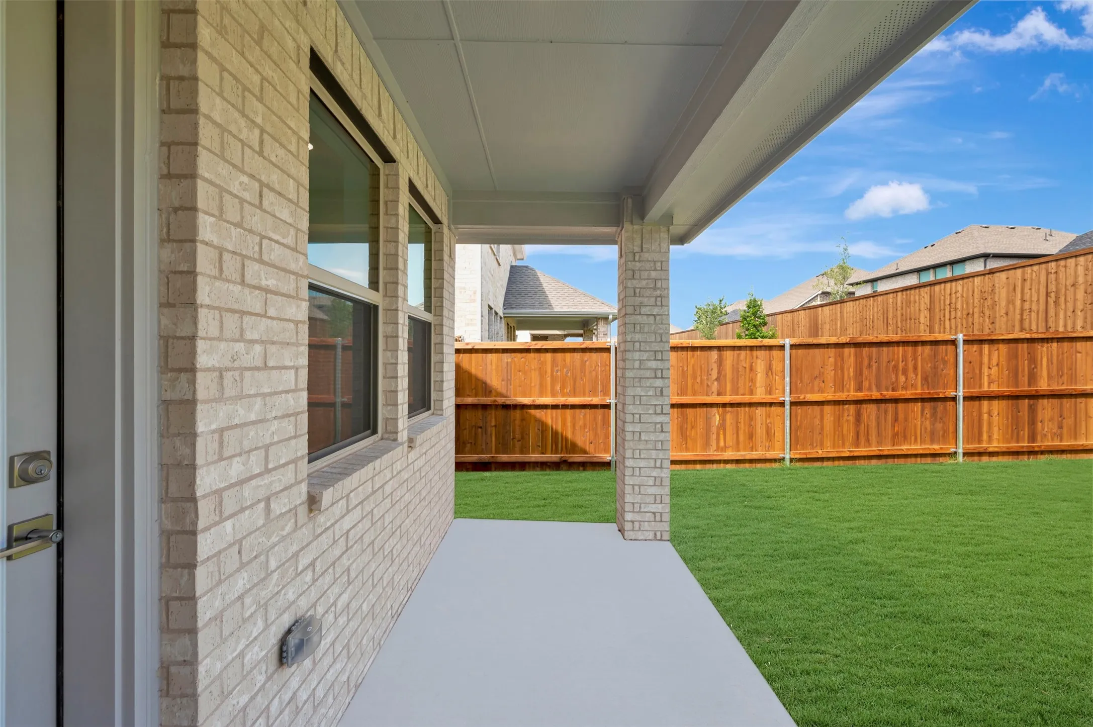 Single Family Residence For Sale in Grayson County , 521 Sagebrush Trail, Sherman, Texas 75092, 4 Bedroom, 3 Bathroom, 2 Garage spaces, 2,253 Sqft, built in 2025, New Construction - Incomplete, mls#21133678, Real Estate Agent in Sherman, Homes For Sale in Grayson county, Homes For Sale in Sherman, Realtor in Sherman Texas, Real Estate Brokerage Independent Realty Texas, Luminita Cordes Realtor