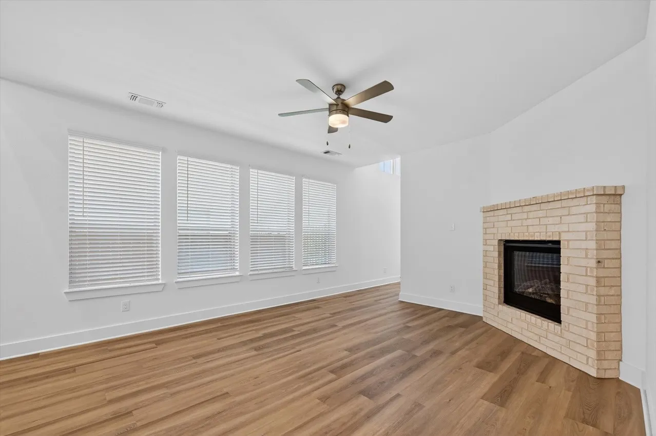 Single Family Residence For Sale in Collin County , 818 Stone Grove Road, Lavon, Texas 75166, 5 Bedroom, 4 Bathroom, 2 Garage spaces, 2,815 Sqft, built in 2026, New Construction - Incomplete, mls#21132949, Real Estate Agent in Lavon, Homes For Sale in Collin county, Homes For Sale in Lavon, Realtor in Lavon Texas, Real Estate Brokerage Independent Realty Texas, Luminita Cordes Realtor