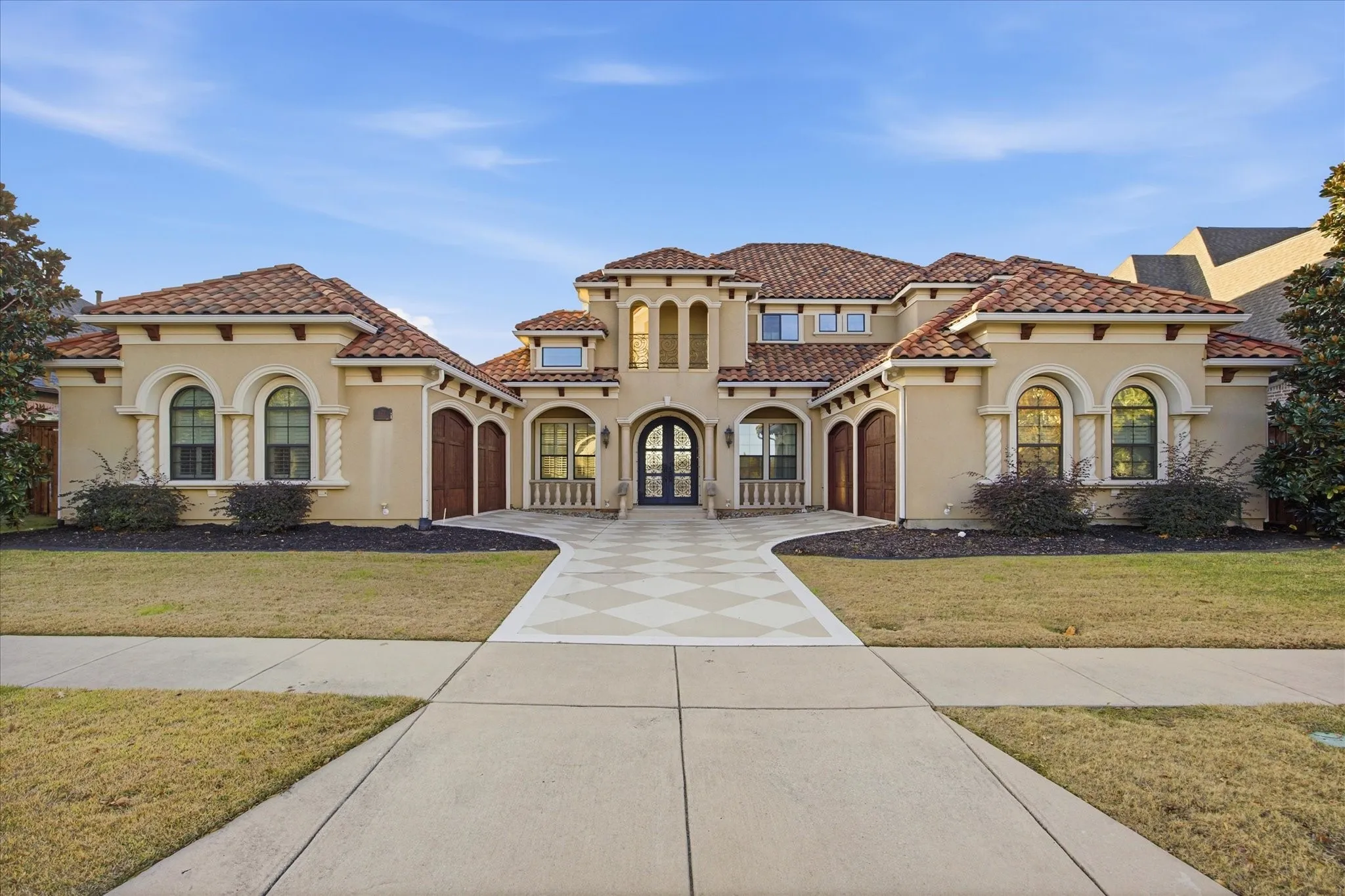 Single Family Residence For Sale in Denton County , 4177 Roaring Fork Lane, Frisco, Texas 75033, 4 Bedroom, 5 Bathroom, 4 Garage spaces, 5,000 Sqft, built in 2014, Preowned, mls#21129280, Real Estate Agent in Frisco, Homes For Sale in Denton county, Homes For Sale in Frisco, Realtor in Frisco Texas, Real Estate Brokerage Independent Realty Texas, Luminita Cordes Realtor