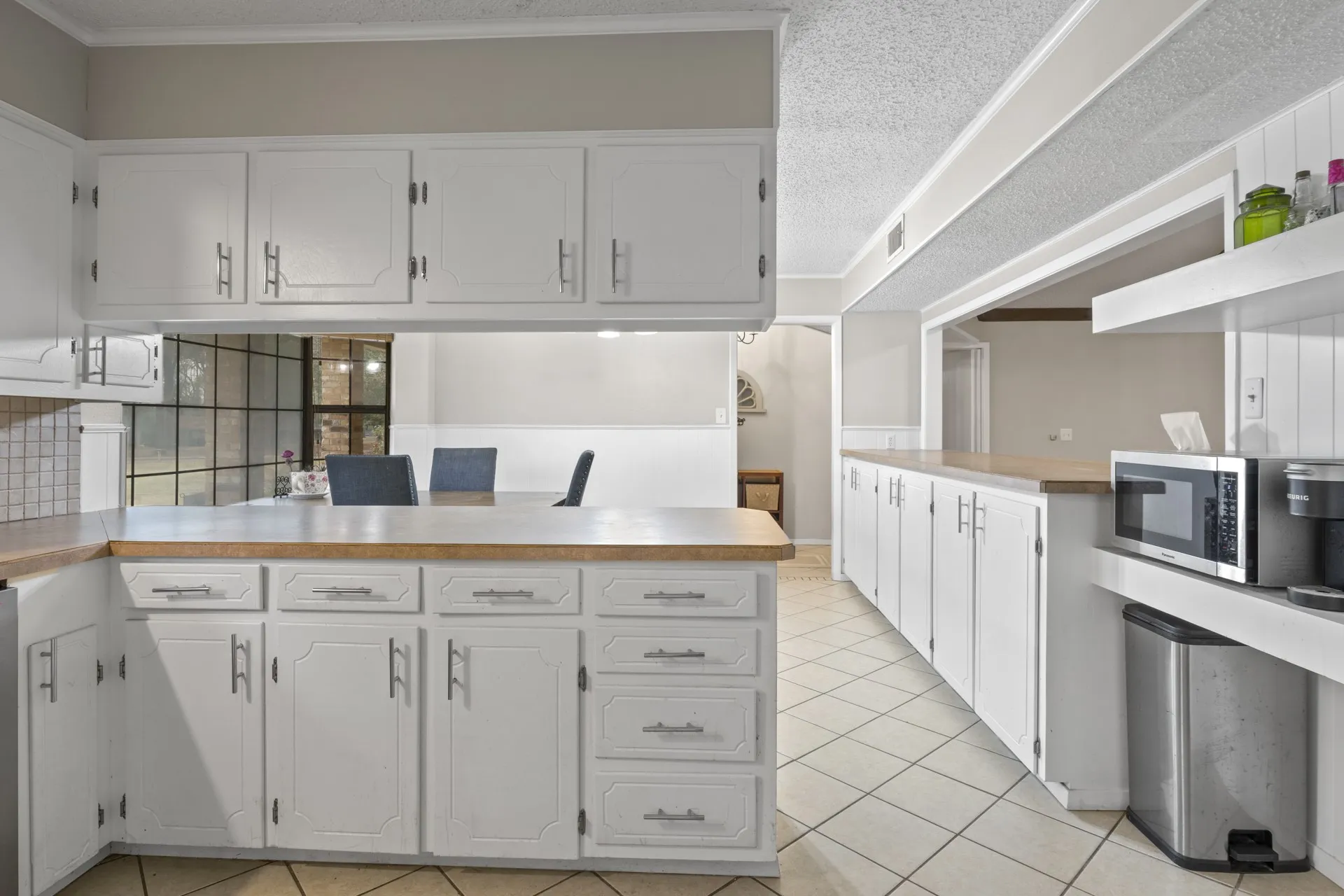 Single Family Residence For Sale in Camp County , 195 County Road 4164, Pittsburg, Texas 75686, 3 Bedroom, 2 Bathroom, 2 Garage spaces, 2,802 Sqft, built in 1980, mls#21133813, Real Estate Agent in Pittsburg, Homes For Sale in Camp county, Homes For Sale in Pittsburg, Realtor in Pittsburg Texas, Real Estate Brokerage Independent Realty Texas, Luminita Cordes Realtor
