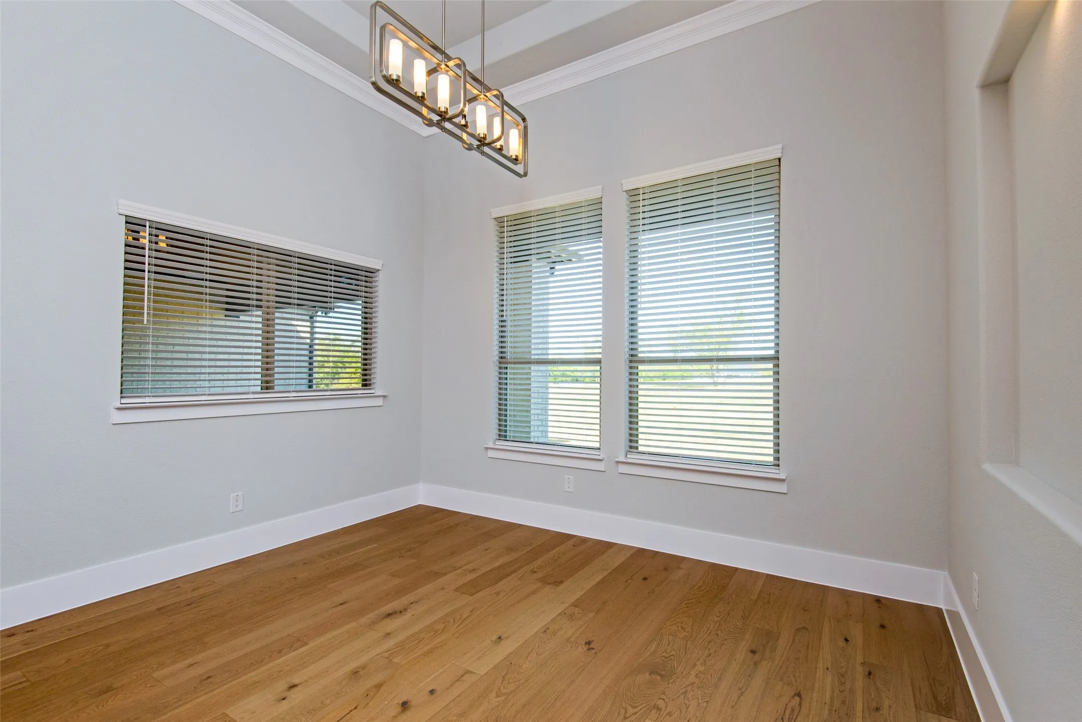 Example of floorplan. Selections to be customized by buyer.