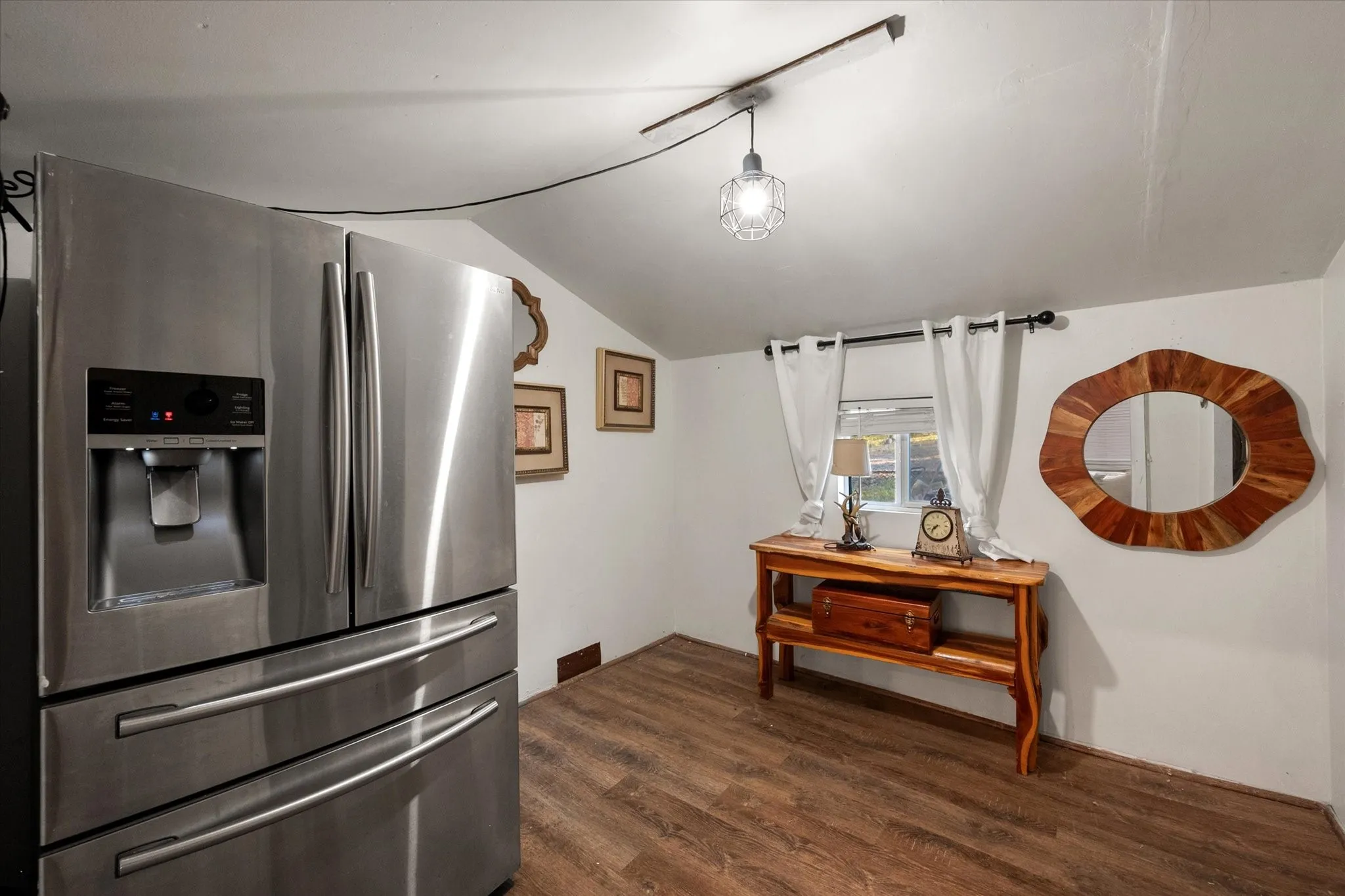 Single Family Residence For Sale in Freestone County , 734 Interstate Hwy 45 S, Teague, Texas 75860, 1 Bedroom, 1 Bathroom, Garage spaces, 600 Sqft, built in 2023, Preowned, Price $99,900, mls#21133215, Real Estate Agent in Teague, Homes For Sale in Freestone county, Homes For Sale in Teague, Realtor in Teague Texas, Real Estate Brokerage Independent Realty Texas, Luminita Cordes Realtor