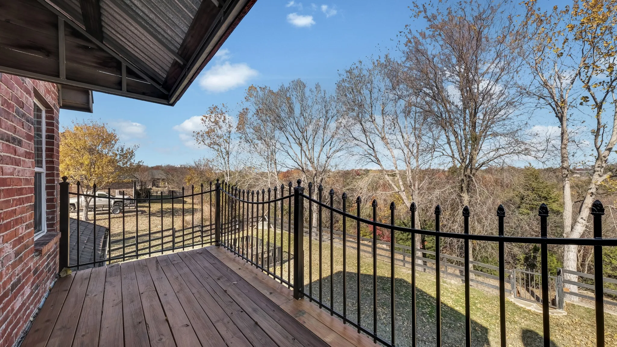 Single Family Residence For Sale in Parker County , 1735 Woodridge Court, Aledo, Texas 76008, 4 Bedroom, 3 Bathroom, 2 Garage spaces, 2,664 Sqft, built in 2005, mls#21131025, Real Estate Agent in Aledo, Homes For Sale in Parker county, Homes For Sale in Aledo, Realtor in Aledo Texas, Real Estate Brokerage Independent Realty Texas, Luminita Cordes Realtor