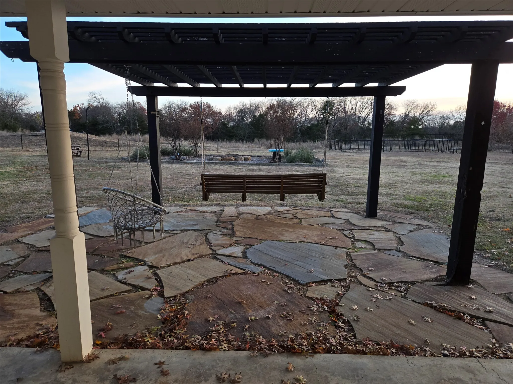 Single Family Residence For Sale in Collin County , 2252 County Road 342, Mc Kinney, Texas 75071, 8 Bedroom, 6 Bathroom, 2 Garage spaces, 4,700 Sqft, built in 1981, mls#21133947, Real Estate Agent in Mc Kinney, Homes For Sale in Collin county, Homes For Sale in Mc Kinney, Realtor in Mc Kinney Texas, Real Estate Brokerage Independent Realty Texas, Luminita Cordes Realtor