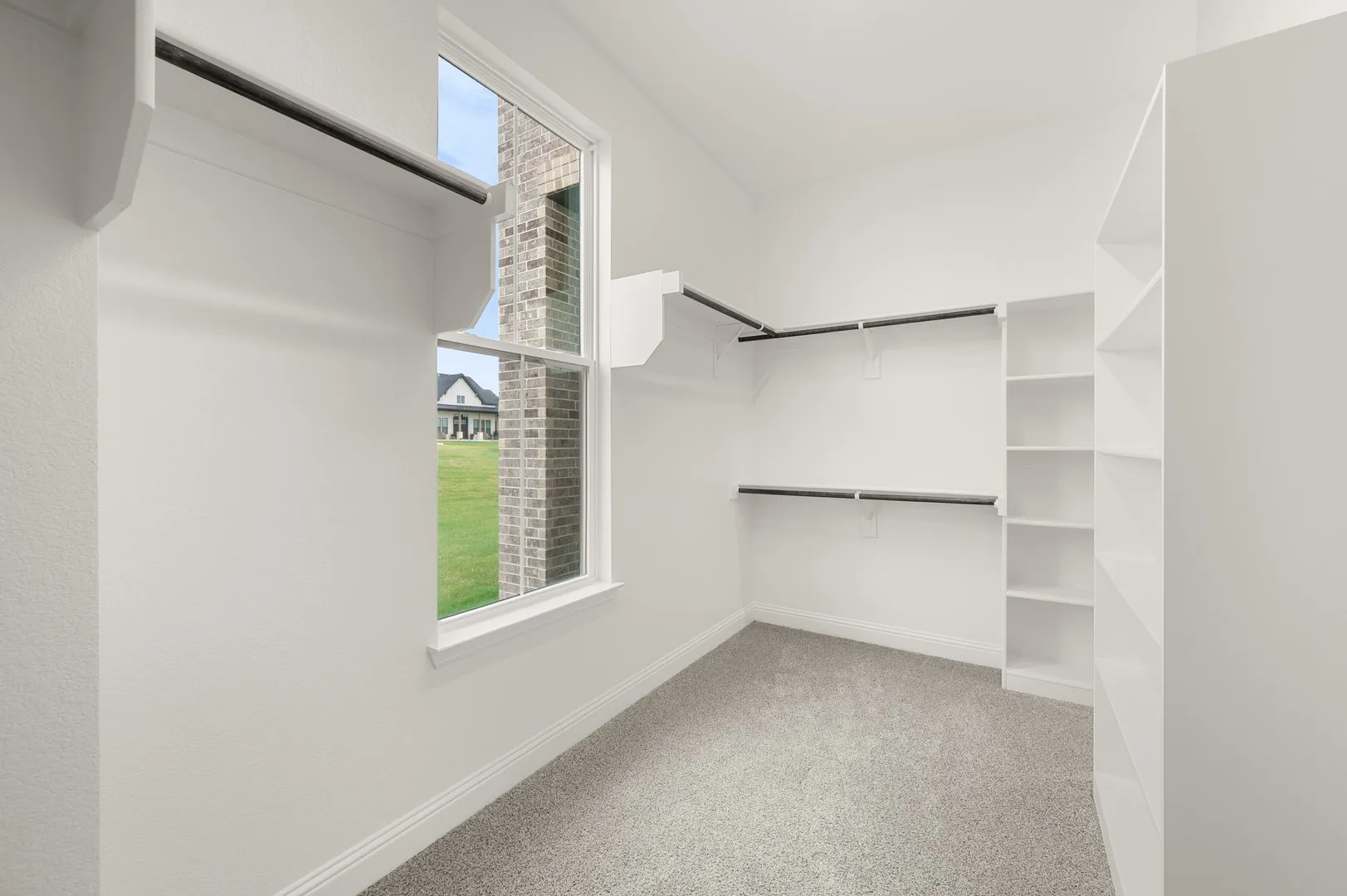 127 Oak Meadow- Primary Suite-6