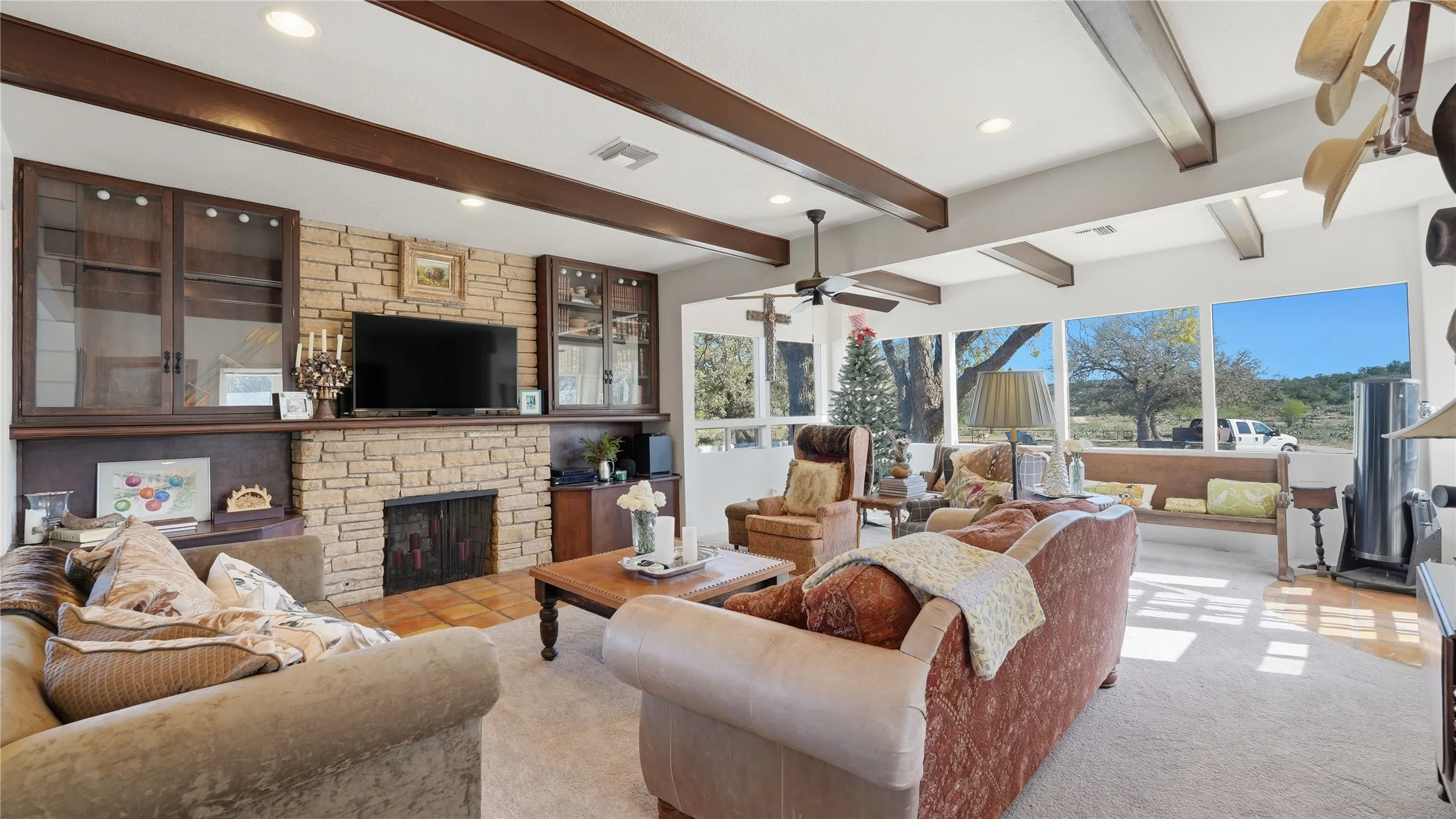 Farm For Sale in Val Verde County , TBD US HWY 377, Del Rio, Texas 78840, 3 Bedrooms, 2 Bathrooms, 1 Garage spaces, 2,700 Sqft, built in 1958, Preowned, Price $4,800,000, mls#21133713, Real Estate Agent in Del Rio, Homes For Sale in Val Verde county, Homes For Sale in Del Rio, Realtor in Del Rio Texas, Real Estate Brokerage Independent Realty Texas, Luminita Cordes Realtor