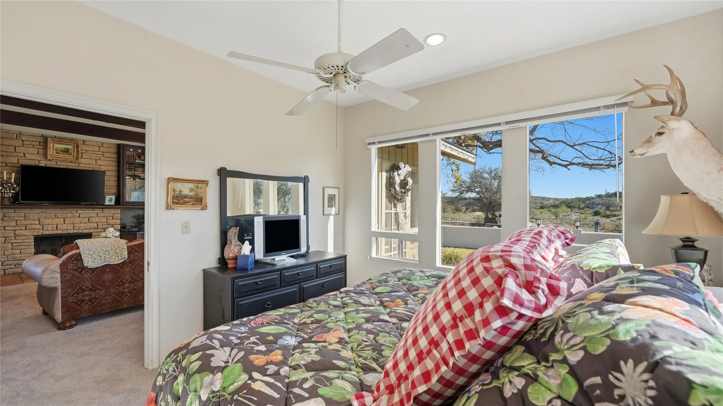 Farm For Sale in Val Verde County , TBD US HWY 377, Del Rio, Texas 78840, 3 Bedrooms, 2 Bathrooms, 1 Garage spaces, 2,700 Sqft, built in 1958, Preowned, Price $4,800,000, mls#21133713, Real Estate Agent in Del Rio, Homes For Sale in Val Verde county, Homes For Sale in Del Rio, Realtor in Del Rio Texas, Real Estate Brokerage Independent Realty Texas, Luminita Cordes Realtor