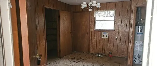 Single Family Residence For Sale in Delta County , 1041 5th Street, Cooper, Texas 75432, 2 Bedroom, 1 Bathroom, Garage spaces, 1,330 Sqft, built in 1971, mls#21134483, Real Estate Agent in Cooper, Homes For Sale in Delta county, Homes For Sale in Cooper, Realtor in Cooper Texas, Real Estate Brokerage Independent Realty Texas, Luminita Cordes Realtor
