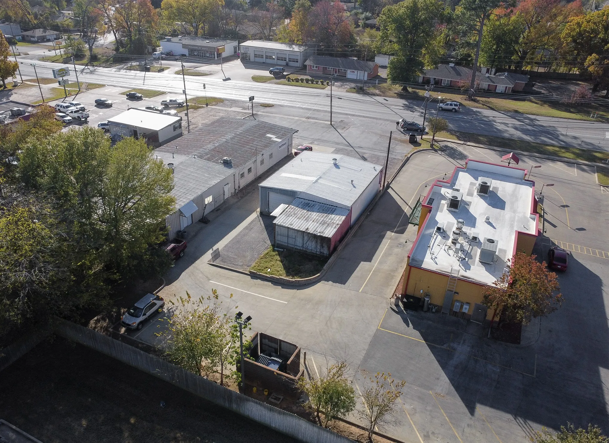 Office For Rent in Smith County , 2316 E 5th Street, Tyler, Texas 75701, 0, 0, Garage spaces, 0 Sqft, built in 1960, Preowned, Price $1,500, mls#21134698, Real Estate Agent in Tyler, Homes For Rent in Smith county, Homes For Rent in Tyler, Realtor in Tyler Texas, Real Estate Brokerage Independent Realty Texas, Luminita Cordes Realtor