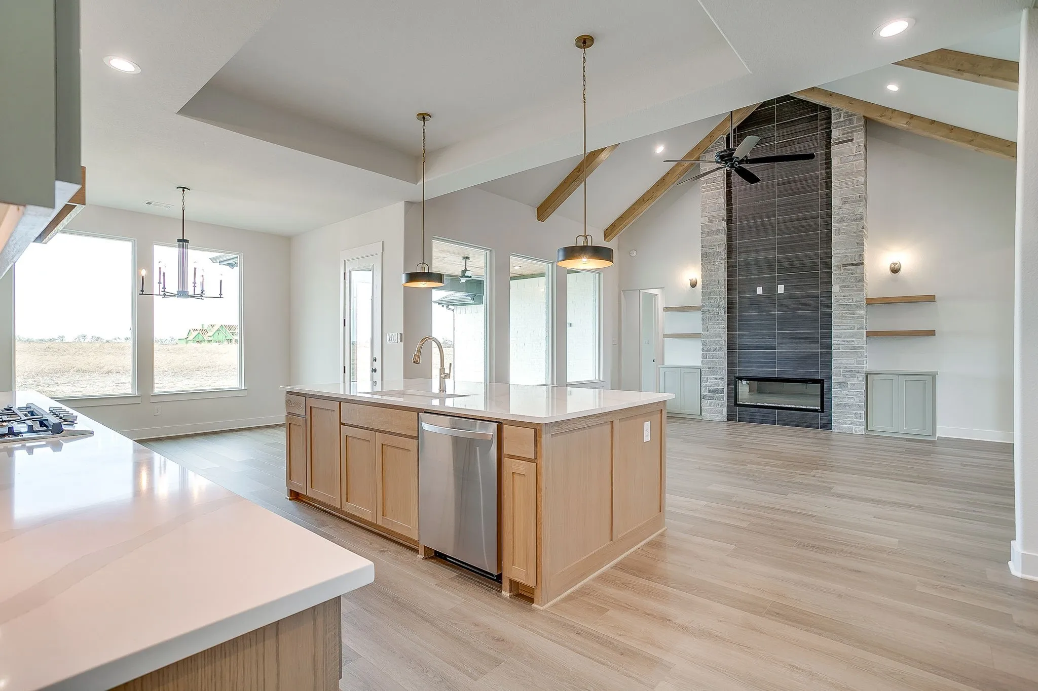 Single Family Residence For Sale in Ellis County , 136 Lana Garden Way, Waxahachie, Texas 75165, 4 Bedroom, 3 Bathroom, 3 Garage spaces, 2,719 Sqft, built in 2025, New Construction - Complete, mls#21134439, Real Estate Agent in Waxahachie, Homes For Sale in Ellis county, Homes For Sale in Waxahachie, Realtor in Waxahachie Texas, Real Estate Brokerage Independent Realty Texas, Luminita Cordes Realtor