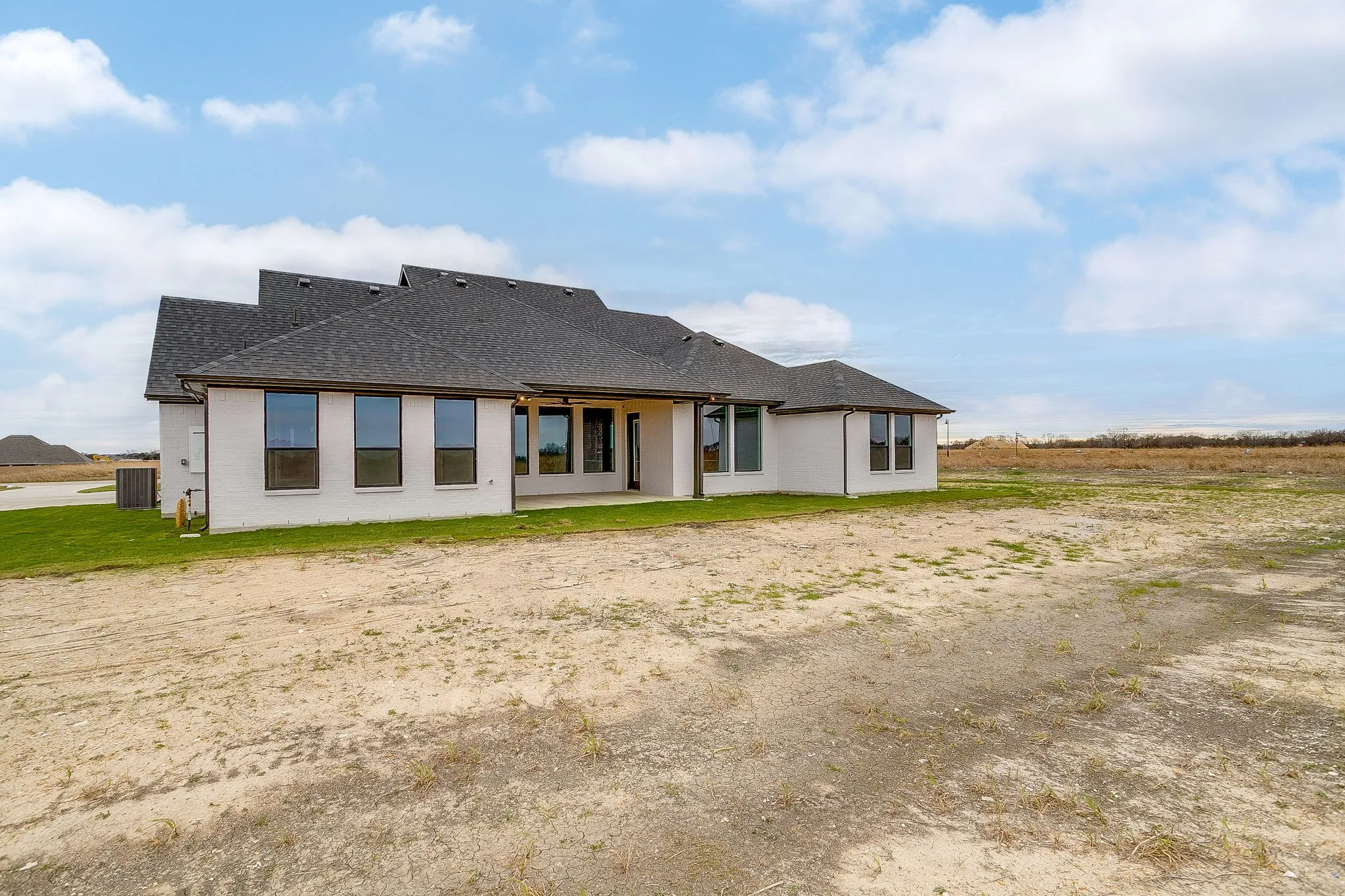Single Family Residence For Sale in Ellis County , 136 Lana Garden Way, Waxahachie, Texas 75165, 4 Bedroom, 3 Bathroom, 3 Garage spaces, 2,719 Sqft, built in 2025, New Construction - Complete, mls#21134439, Real Estate Agent in Waxahachie, Homes For Sale in Ellis county, Homes For Sale in Waxahachie, Realtor in Waxahachie Texas, Real Estate Brokerage Independent Realty Texas, Luminita Cordes Realtor