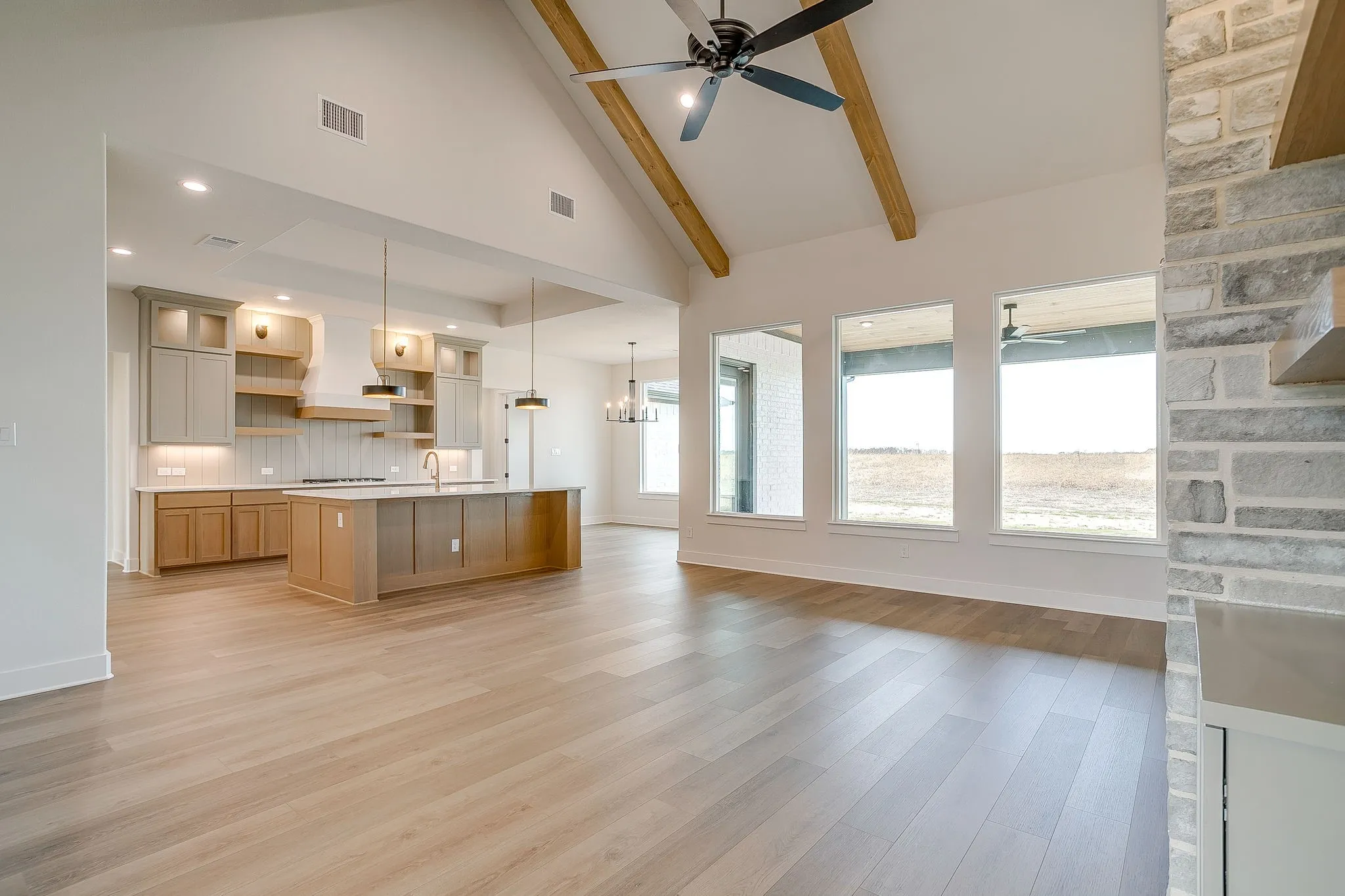 Single Family Residence For Sale in Ellis County , 136 Lana Garden Way, Waxahachie, Texas 75165, 4 Bedroom, 3 Bathroom, 3 Garage spaces, 2,719 Sqft, built in 2025, New Construction - Complete, mls#21134439, Real Estate Agent in Waxahachie, Homes For Sale in Ellis county, Homes For Sale in Waxahachie, Realtor in Waxahachie Texas, Real Estate Brokerage Independent Realty Texas, Luminita Cordes Realtor