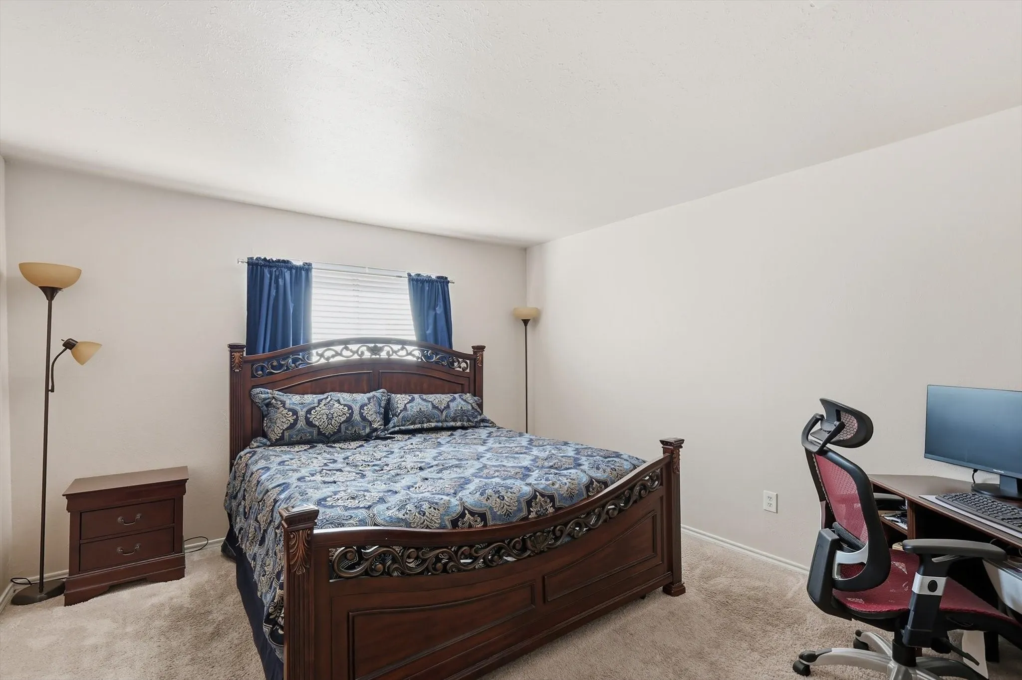 Condominium For Sale in Collin County , 2646 Custer Parkway D, Richardson, Texas 75080, 3 Bedroom, 3 Bathroom, Garage spaces, 1,824 Sqft, built in 1973, Price $275,000, mls#21133140, Real Estate Agent in Richardson, Homes For Sale in Collin county, Homes For Sale in Richardson, Realtor in Richardson Texas, Real Estate Brokerage Independent Realty Texas, Luminita Cordes Realtor