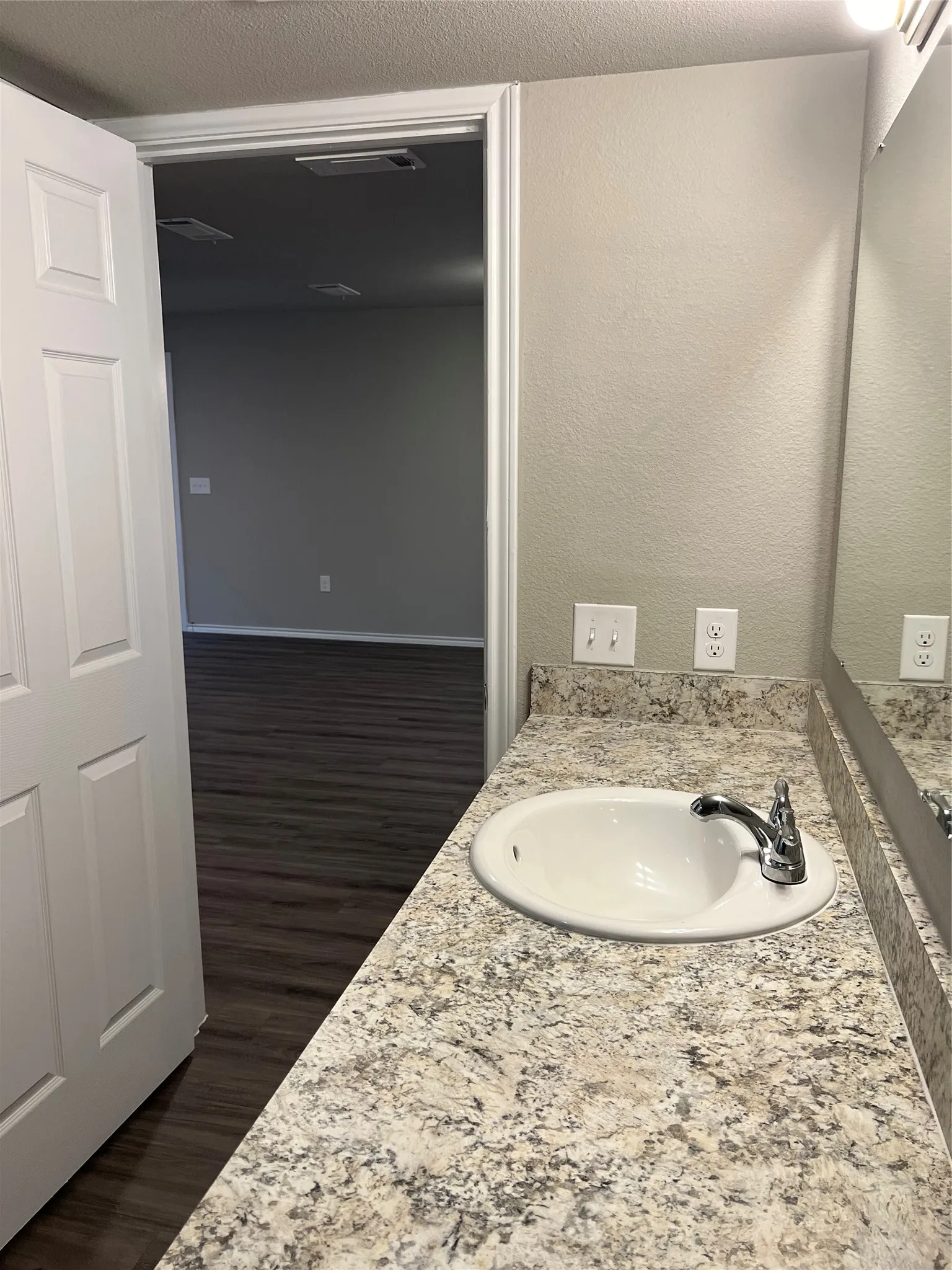 Condominium For Sale in Dallas County , 6108 Abrams Road 215, Dallas, Texas 75231, 2 Bedroom, 1 Bathroom, Garage spaces, 801 Sqft, built in 2023, mls#21135142, Real Estate Agent in Dallas, Homes For Sale in Dallas county, Homes For Sale in Dallas, Realtor in Dallas Texas, Real Estate Brokerage Independent Realty Texas, Luminita Cordes Realtor