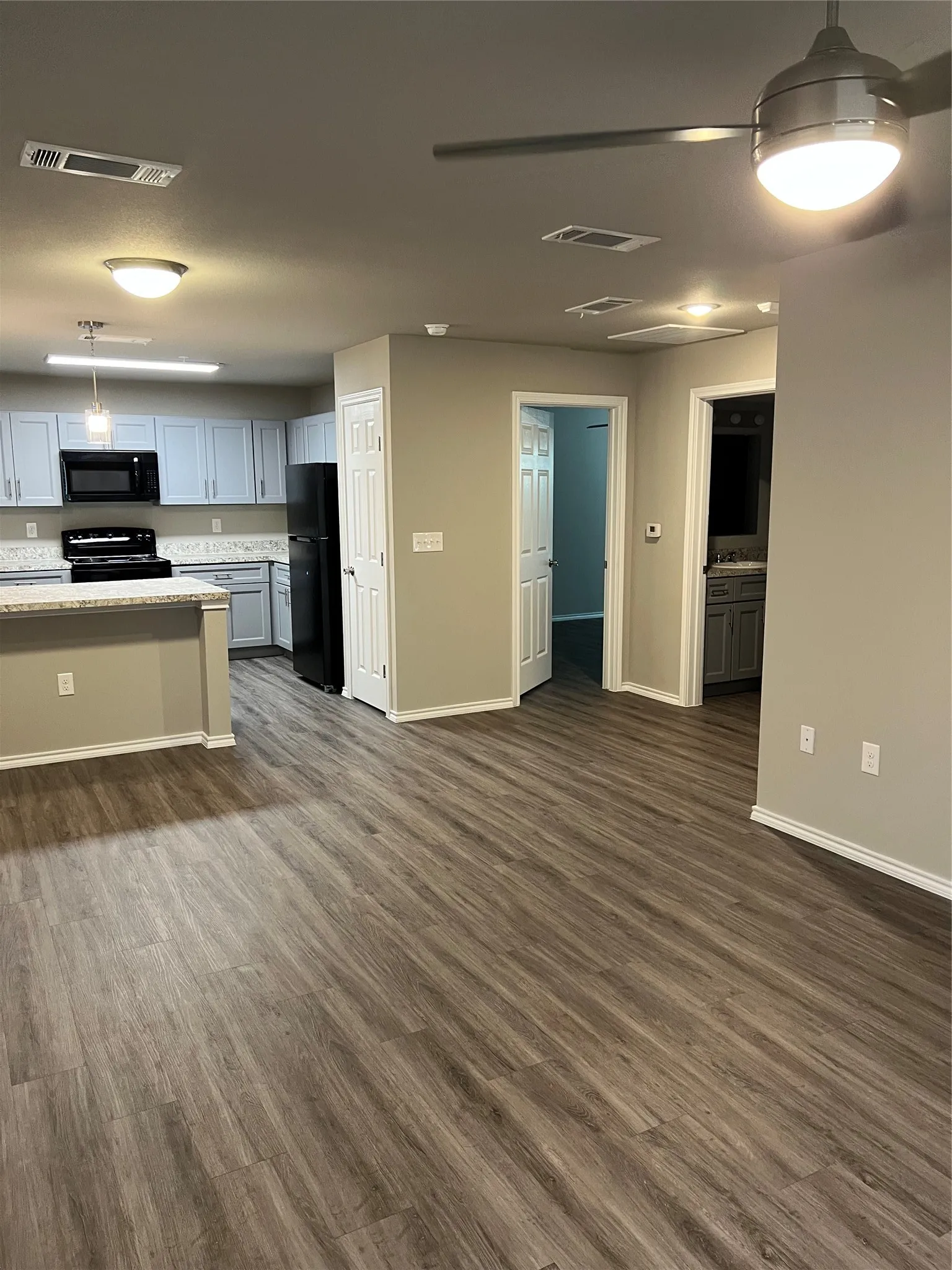 Condominium For Sale in Dallas County , 6108 Abrams Road 215, Dallas, Texas 75231, 2 Bedroom, 1 Bathroom, Garage spaces, 801 Sqft, built in 2023, mls#21135142, Real Estate Agent in Dallas, Homes For Sale in Dallas county, Homes For Sale in Dallas, Realtor in Dallas Texas, Real Estate Brokerage Independent Realty Texas, Luminita Cordes Realtor