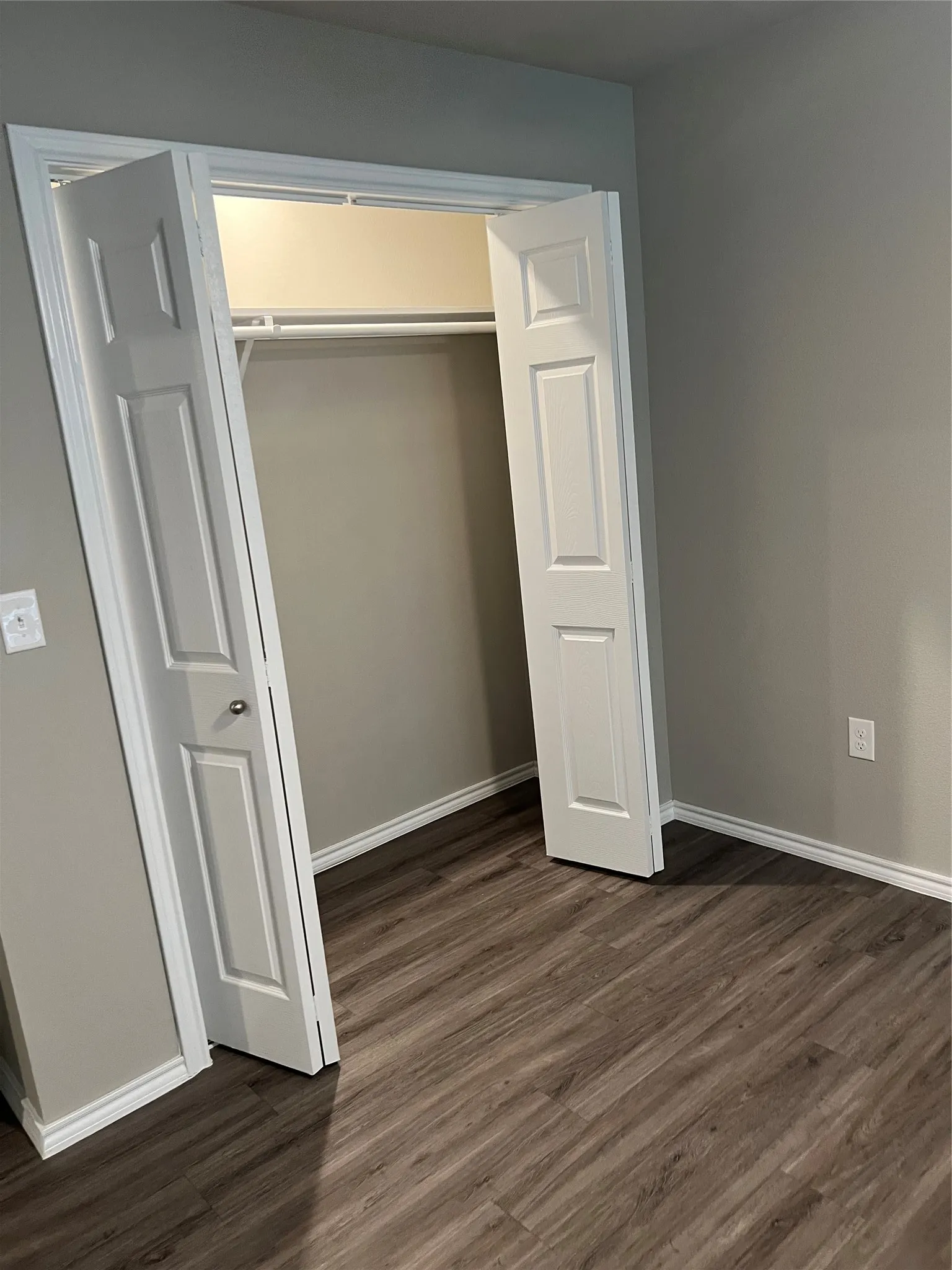Condominium For Sale in Dallas County , 6108 Abrams Road 215, Dallas, Texas 75231, 2 Bedroom, 1 Bathroom, Garage spaces, 801 Sqft, built in 2023, mls#21135142, Real Estate Agent in Dallas, Homes For Sale in Dallas county, Homes For Sale in Dallas, Realtor in Dallas Texas, Real Estate Brokerage Independent Realty Texas, Luminita Cordes Realtor