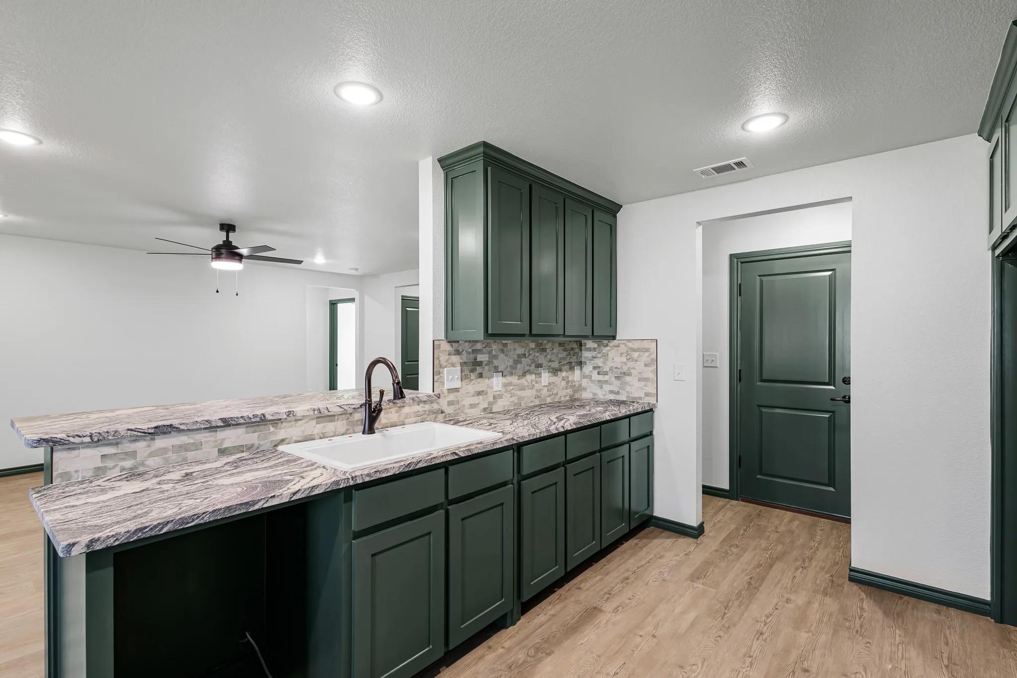 Single Family Residence For Sale in Montague County , 303 E Bois D Arc, Nocona, Texas 76255, 3 Bedroom, 2 Bathroom, 1 Garage spaces, 1,350 Sqft, built in 2025, New Construction - Complete, mls#21135257, Real Estate Agent in Nocona, Homes For Sale in Montague county, Homes For Sale in Nocona, Realtor in Nocona Texas, Real Estate Brokerage Independent Realty Texas, Luminita Cordes Realtor